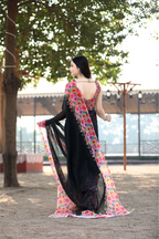 SHYAMIKA Khadi Cotton Digital Print Black Saree with Blouse