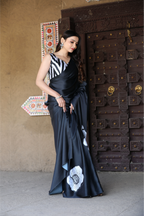 SHYAMIKA Japan Satin White Flower Digital Print Saree with Blouse