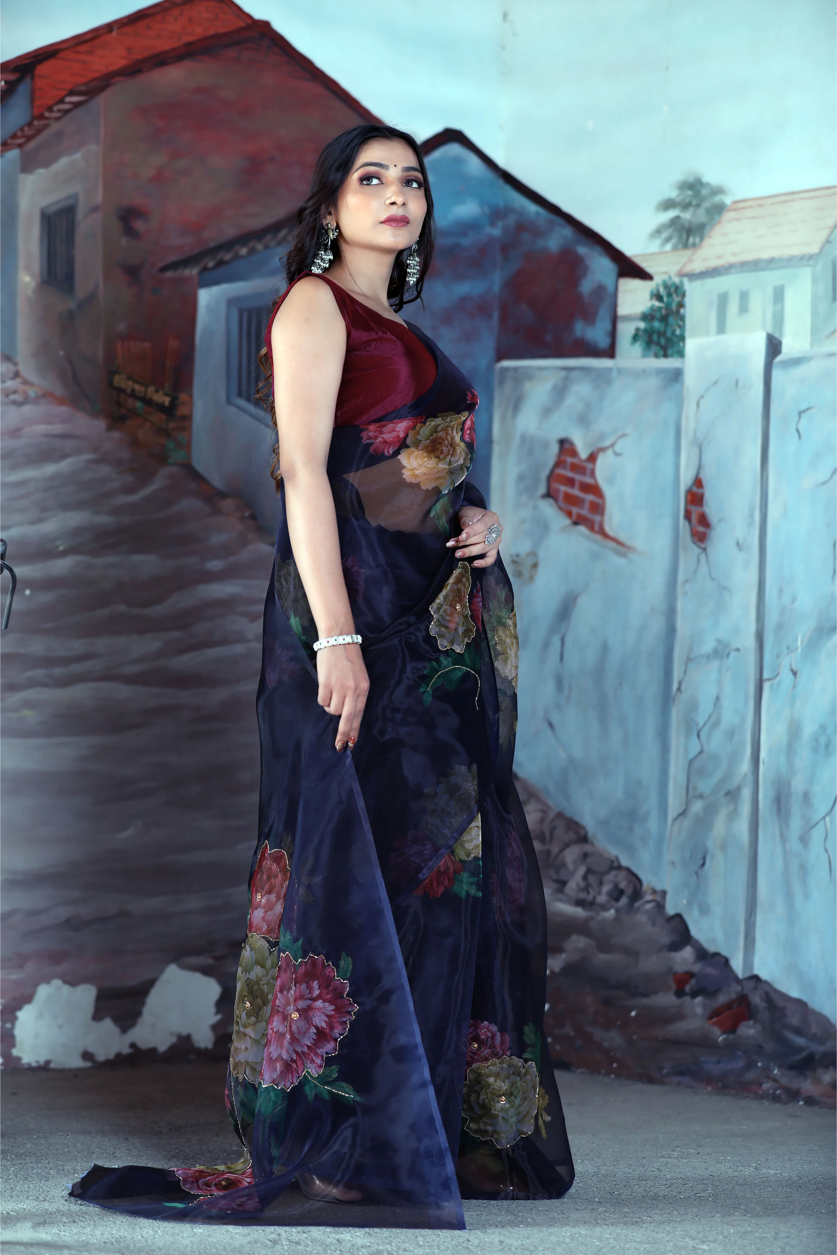 SHYAMIKA Linen Cotton Floral Digital Printed Blue Saree with Blouse