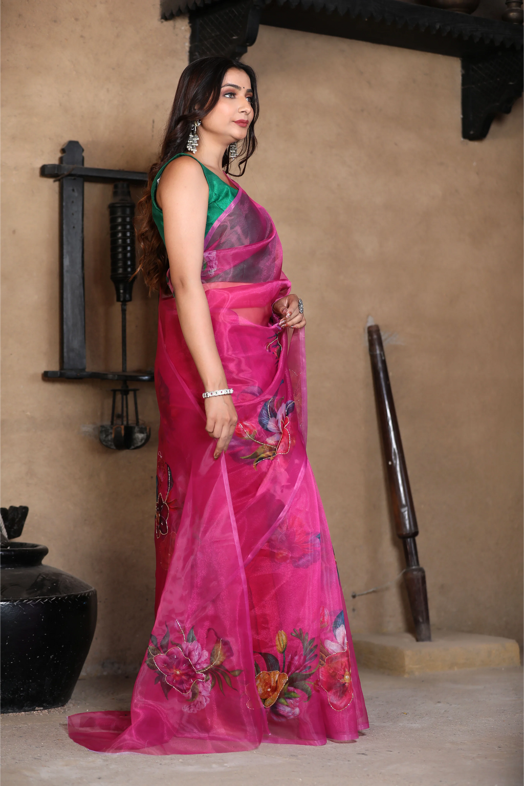 SHYAMIKA Linen Cotton Floral Digital Printed Pink Saree with Blouse