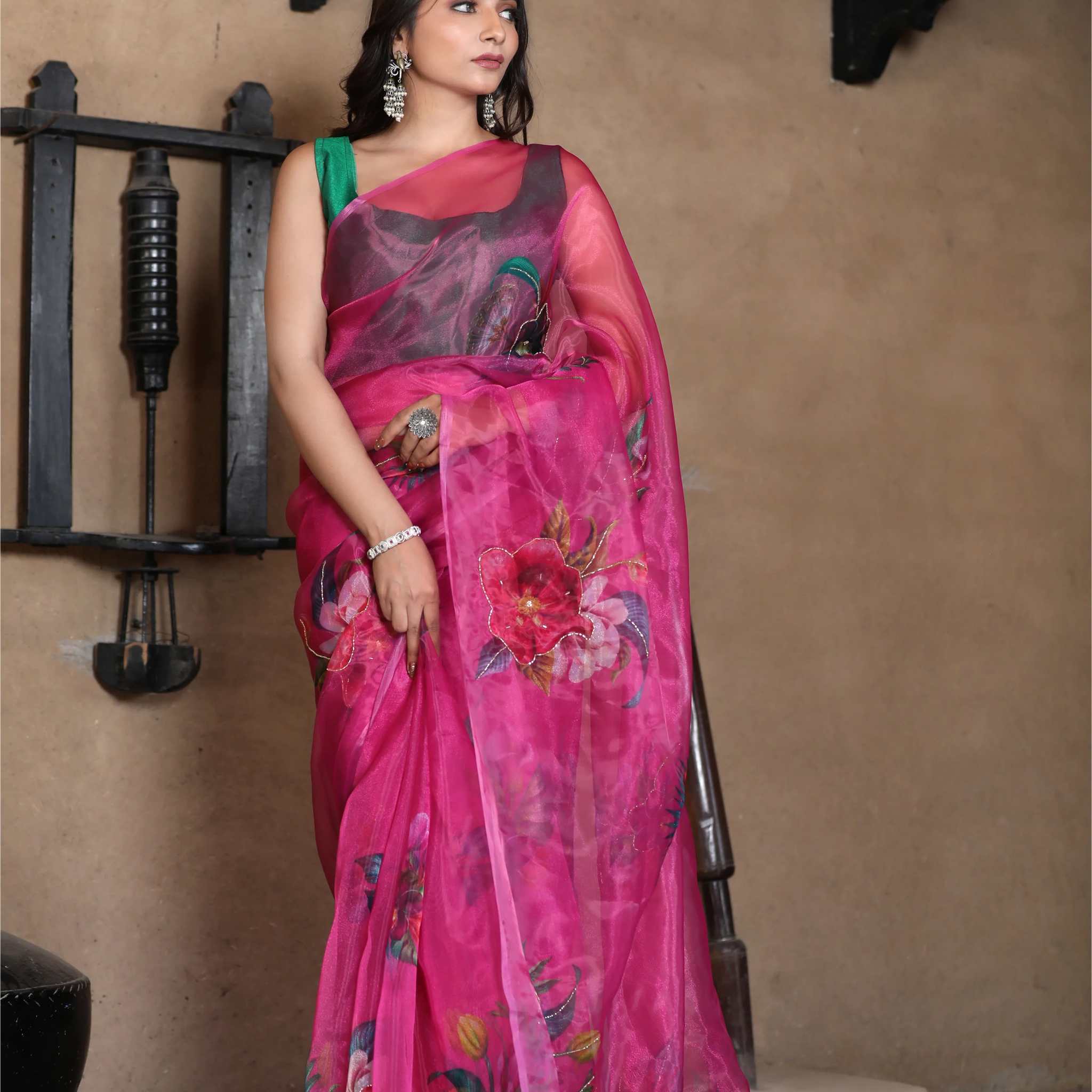 SHYAMIKA Linen Cotton Floral Digital Printed Pink Saree with Blouse