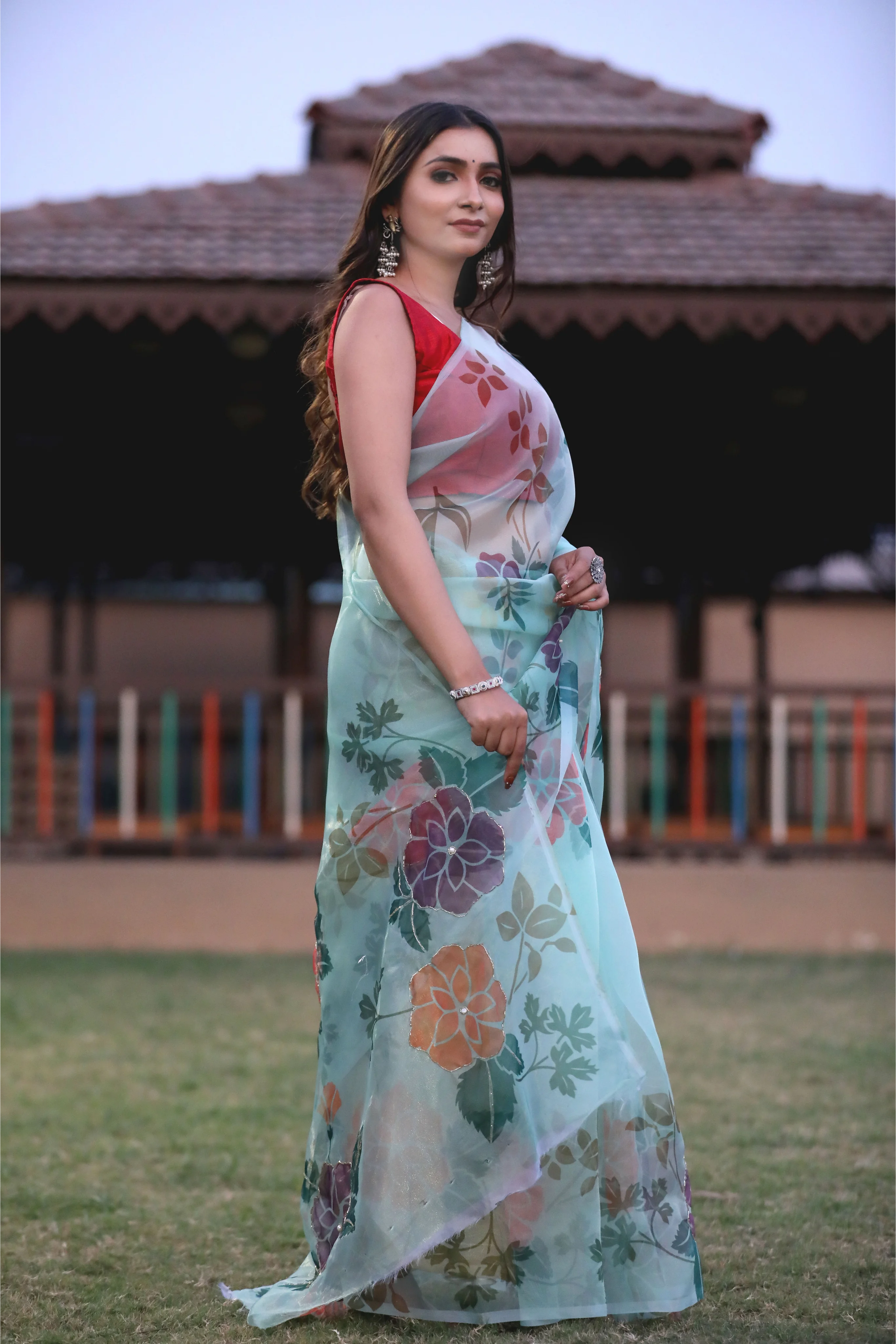SHYAMIKA Silk Floral Print Saree with Blouse