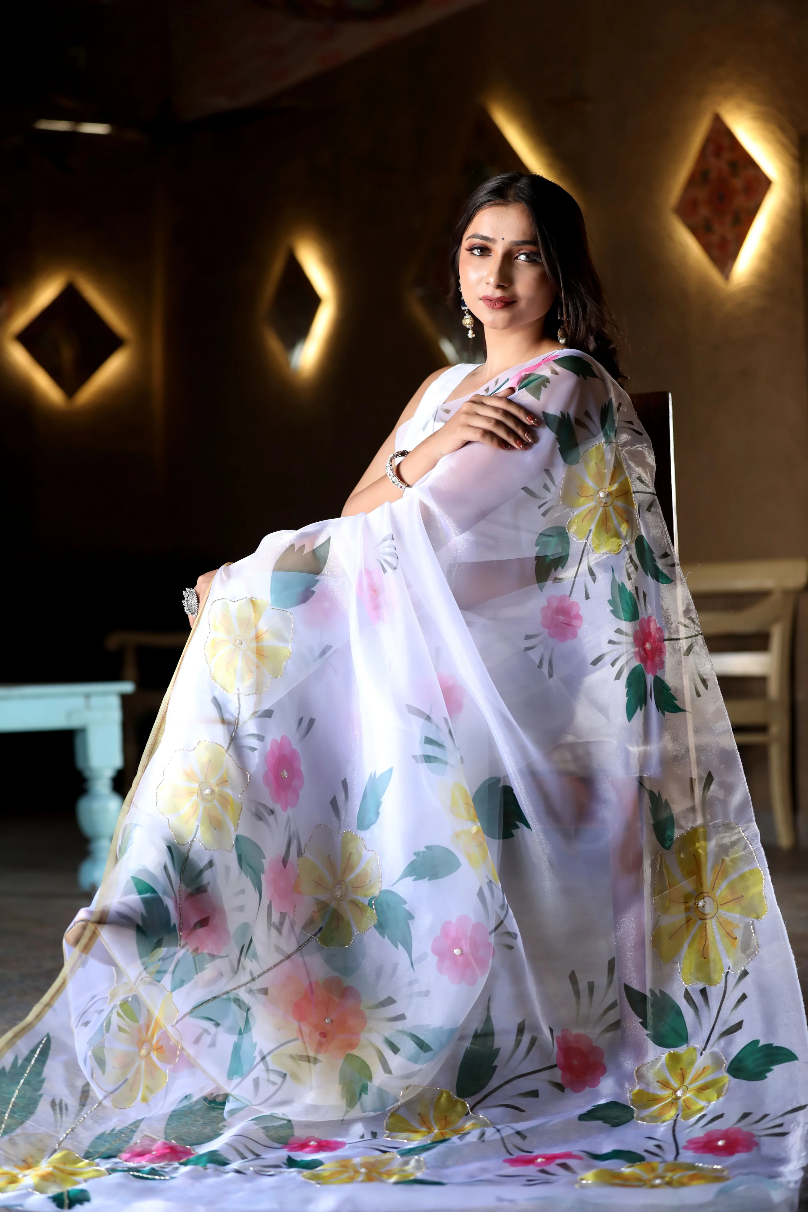 SHYAMIKA Khadi Cotton Digital Flower Print Saree with Blouse