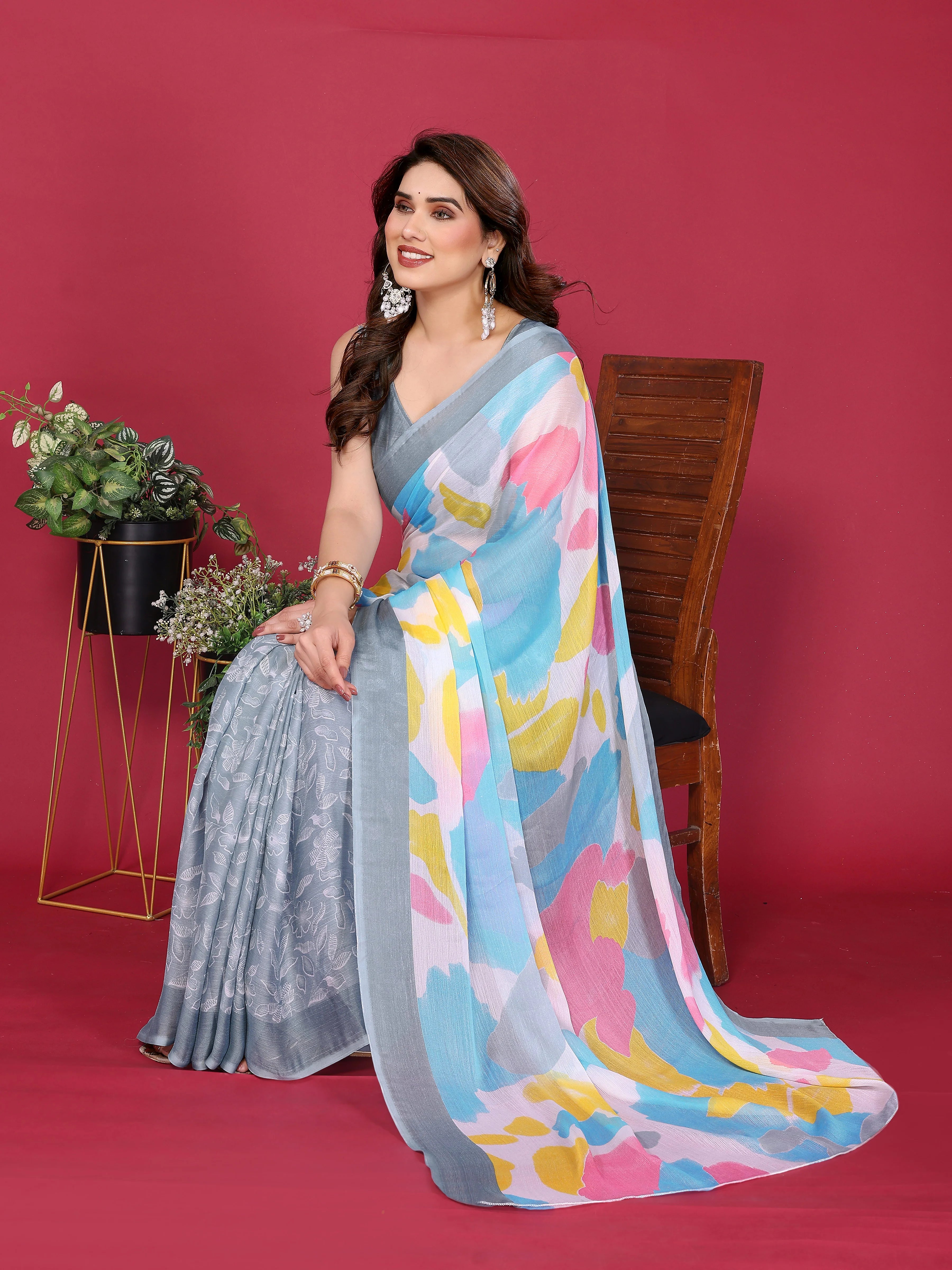 SHYAMIKA Floral Moss Chiffon Printed Saree with Blouse