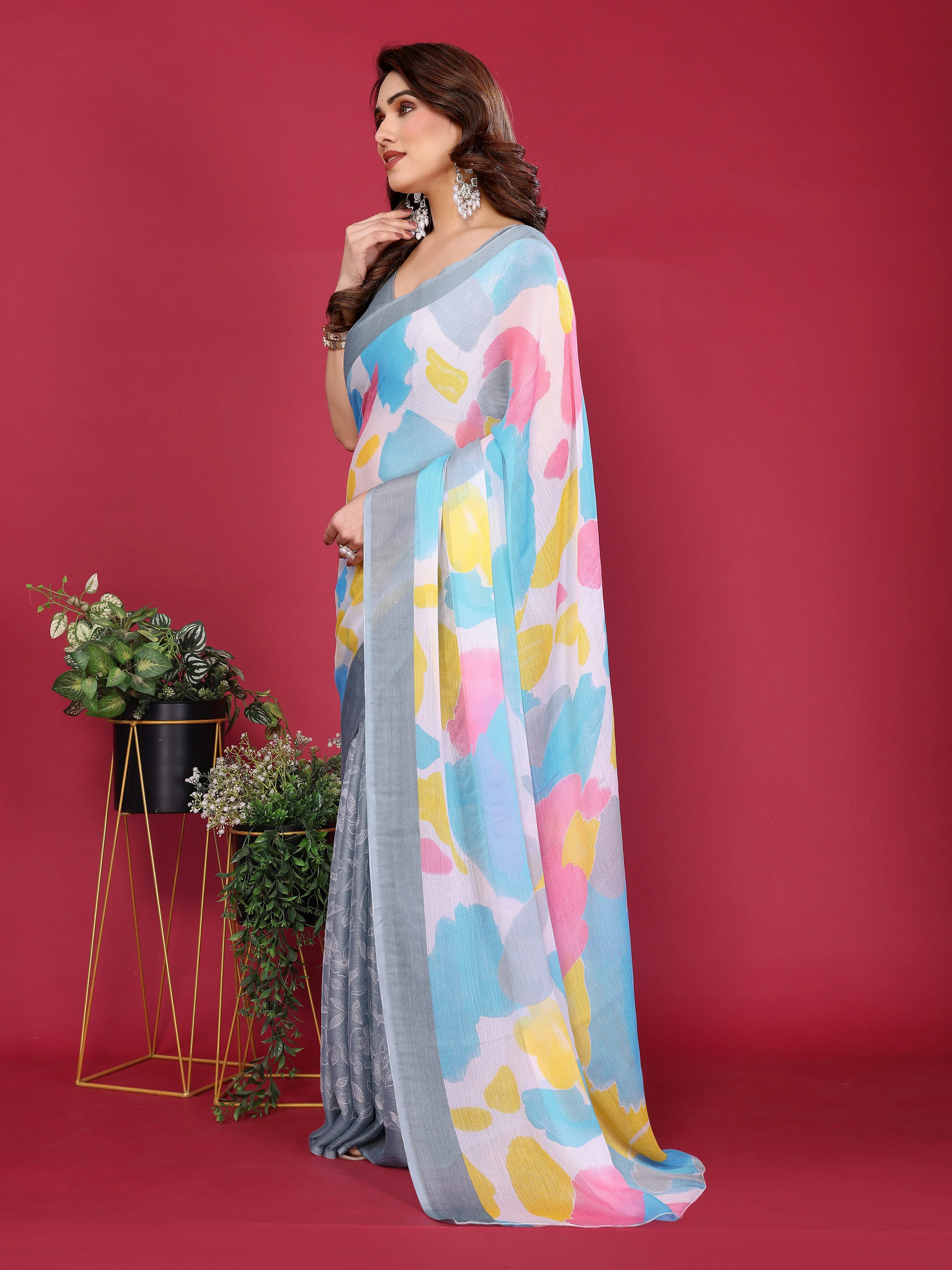 SHYAMIKA Floral Moss Chiffon Printed Saree with Blouse