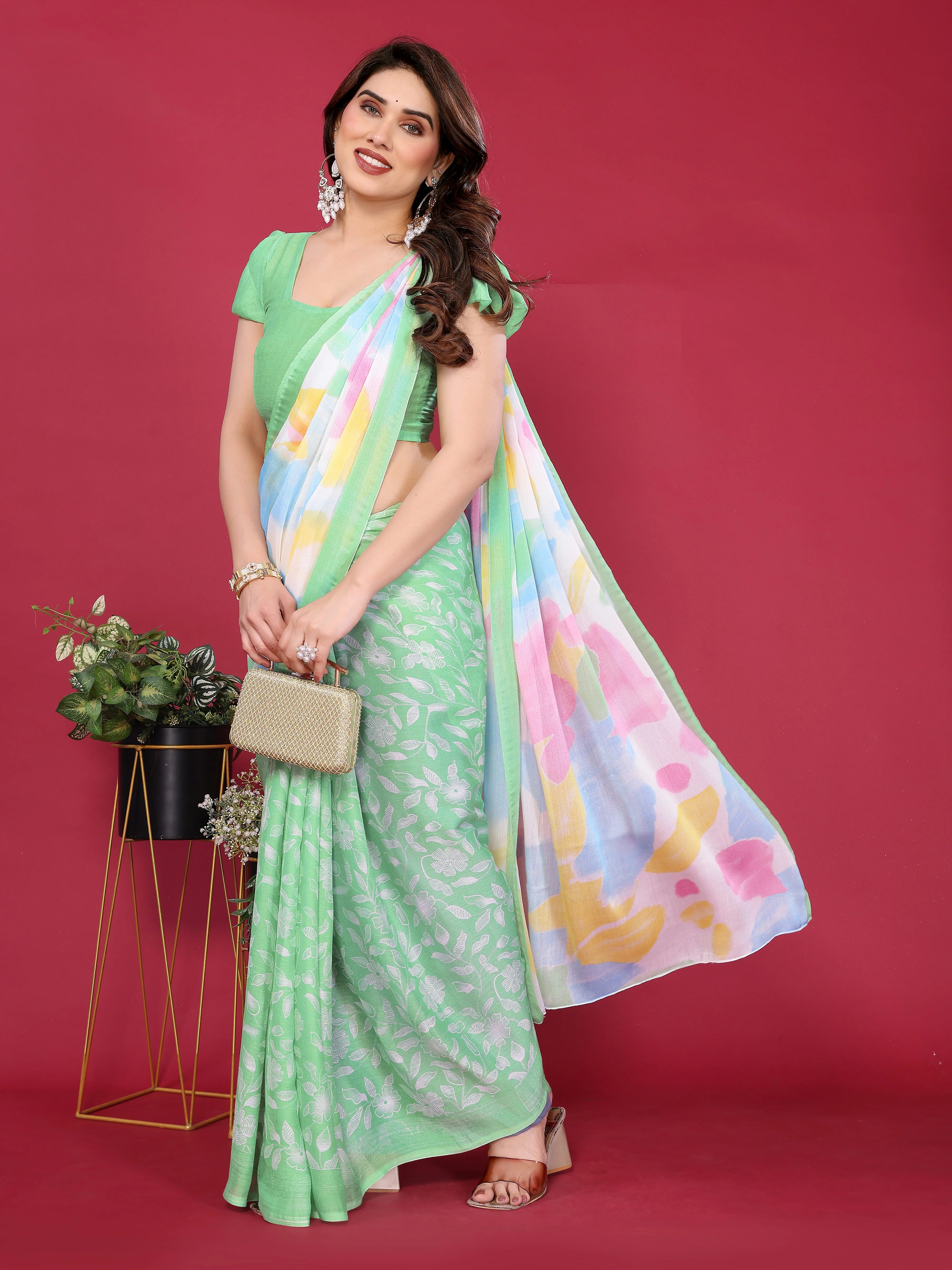 SHYAMIKA Floral Moss Chiffon Printed Saree with Blouse