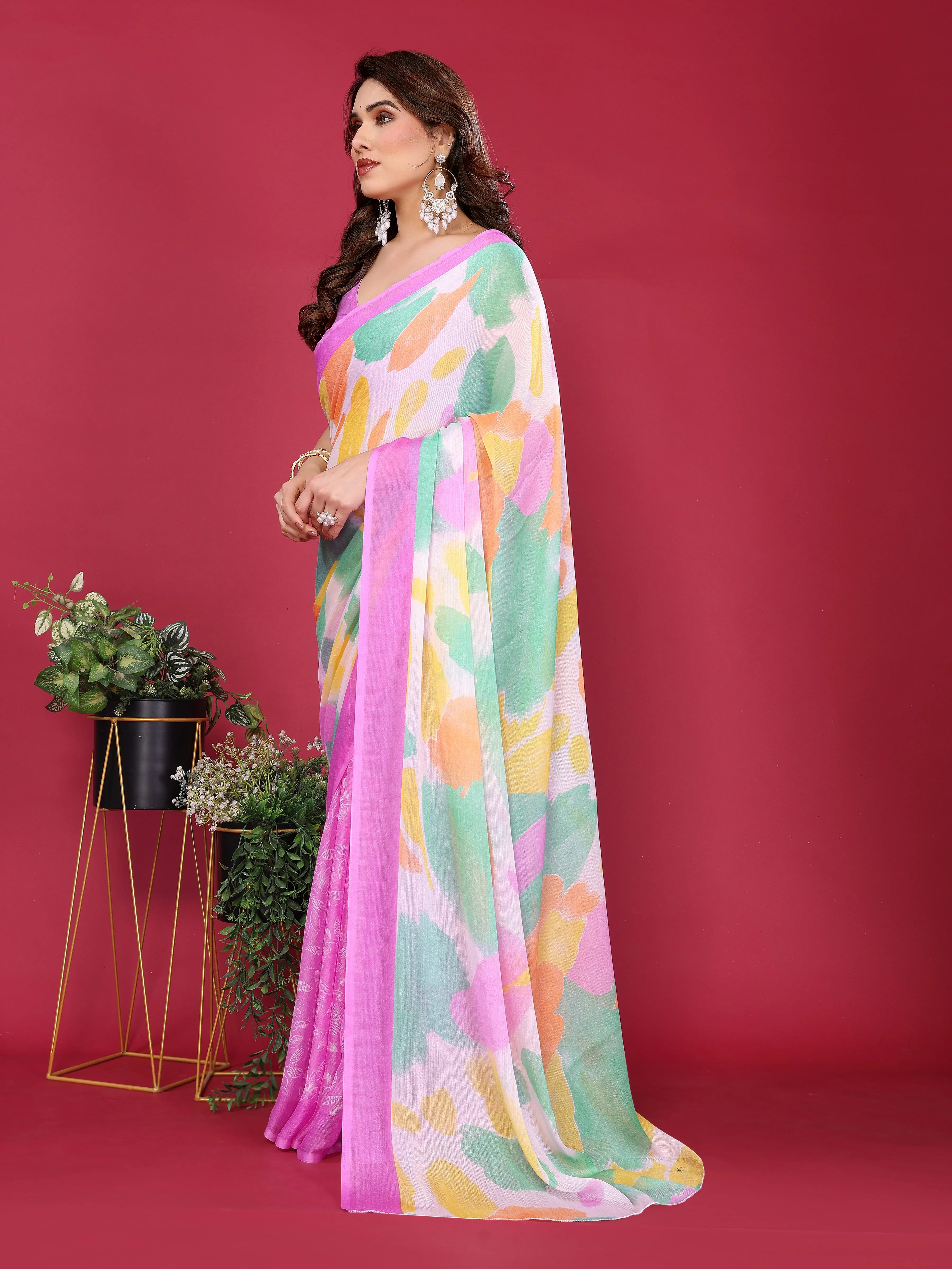 SHYAMIKA Floral Moss Chiffon Printed Saree with Blouse