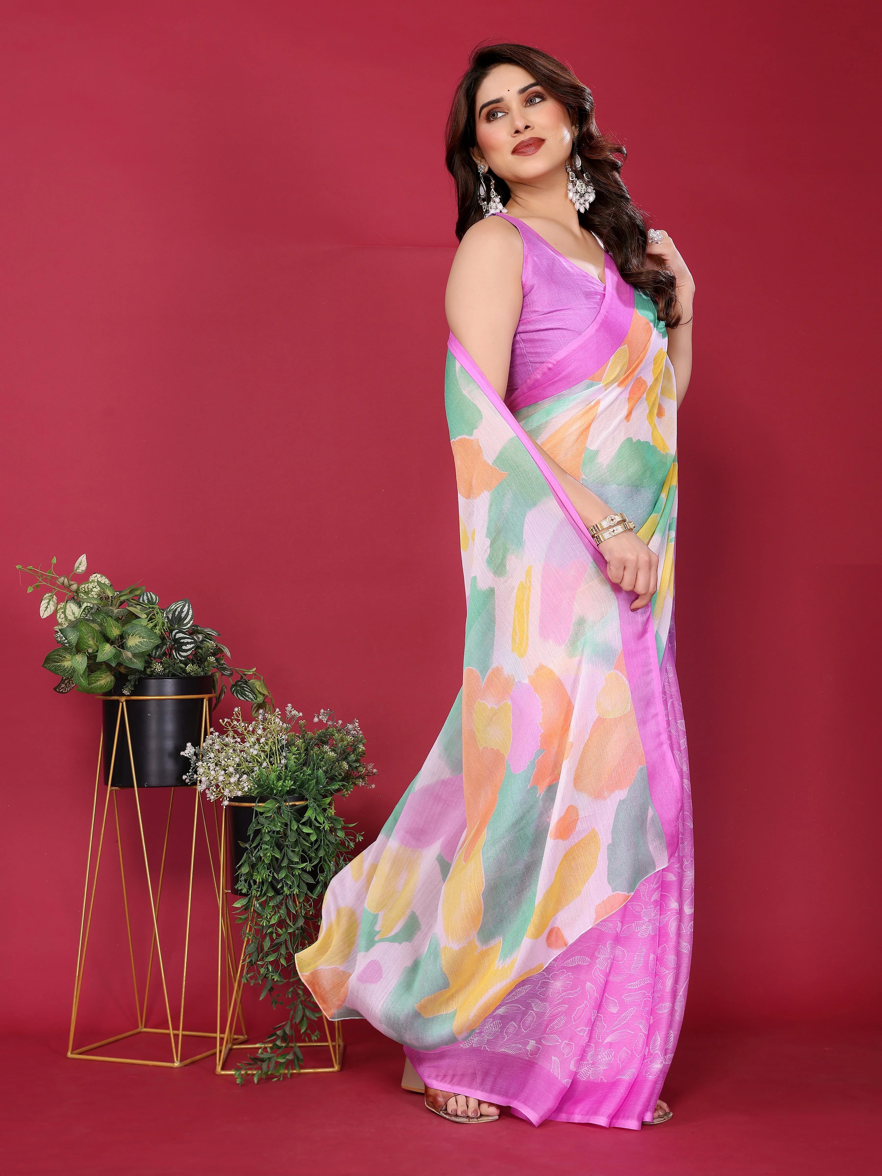 SHYAMIKA Floral Moss Chiffon Printed Saree with Blouse