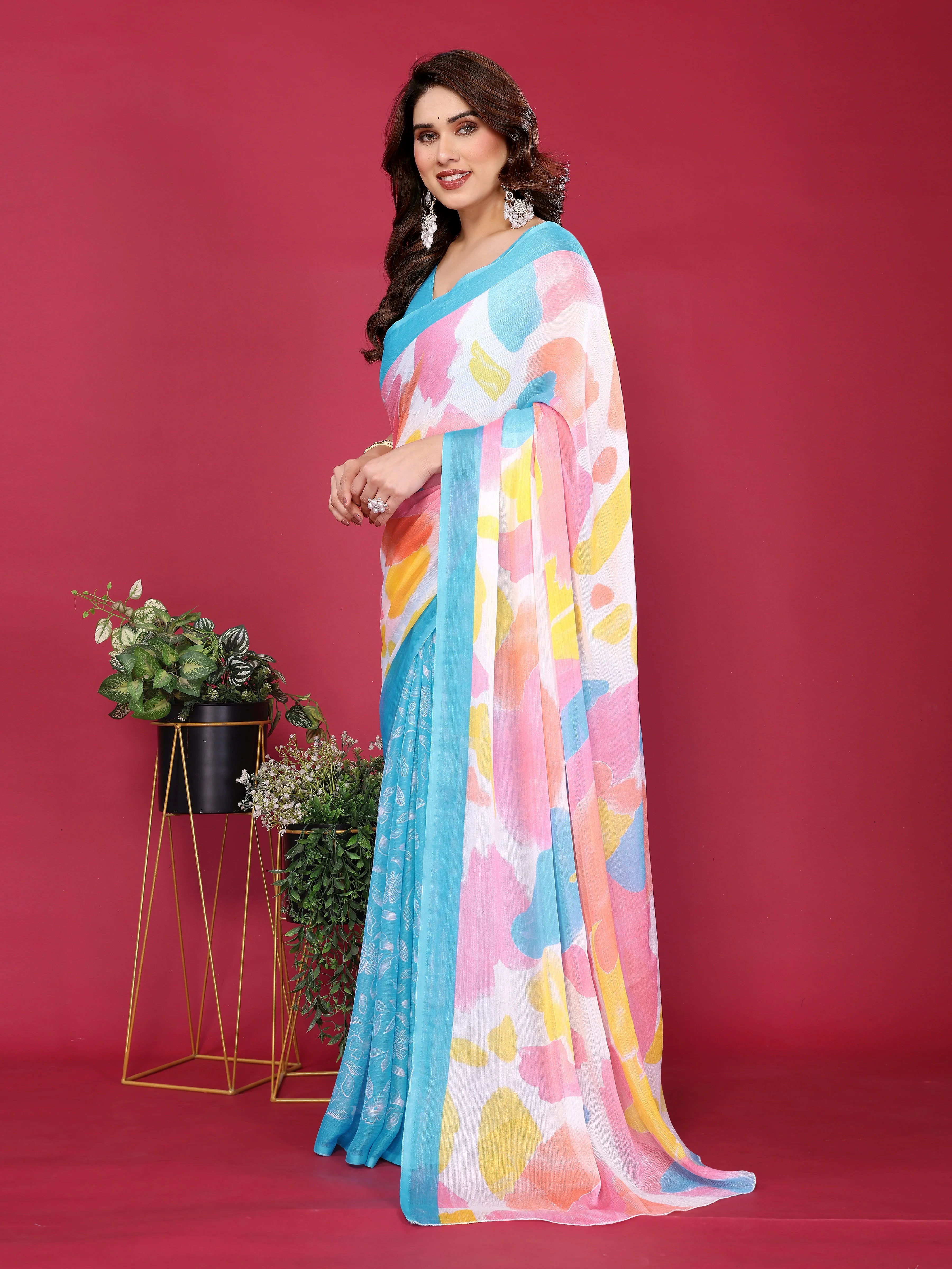 SHYAMIKA Floral Moss Chiffon Printed Saree with Blouse