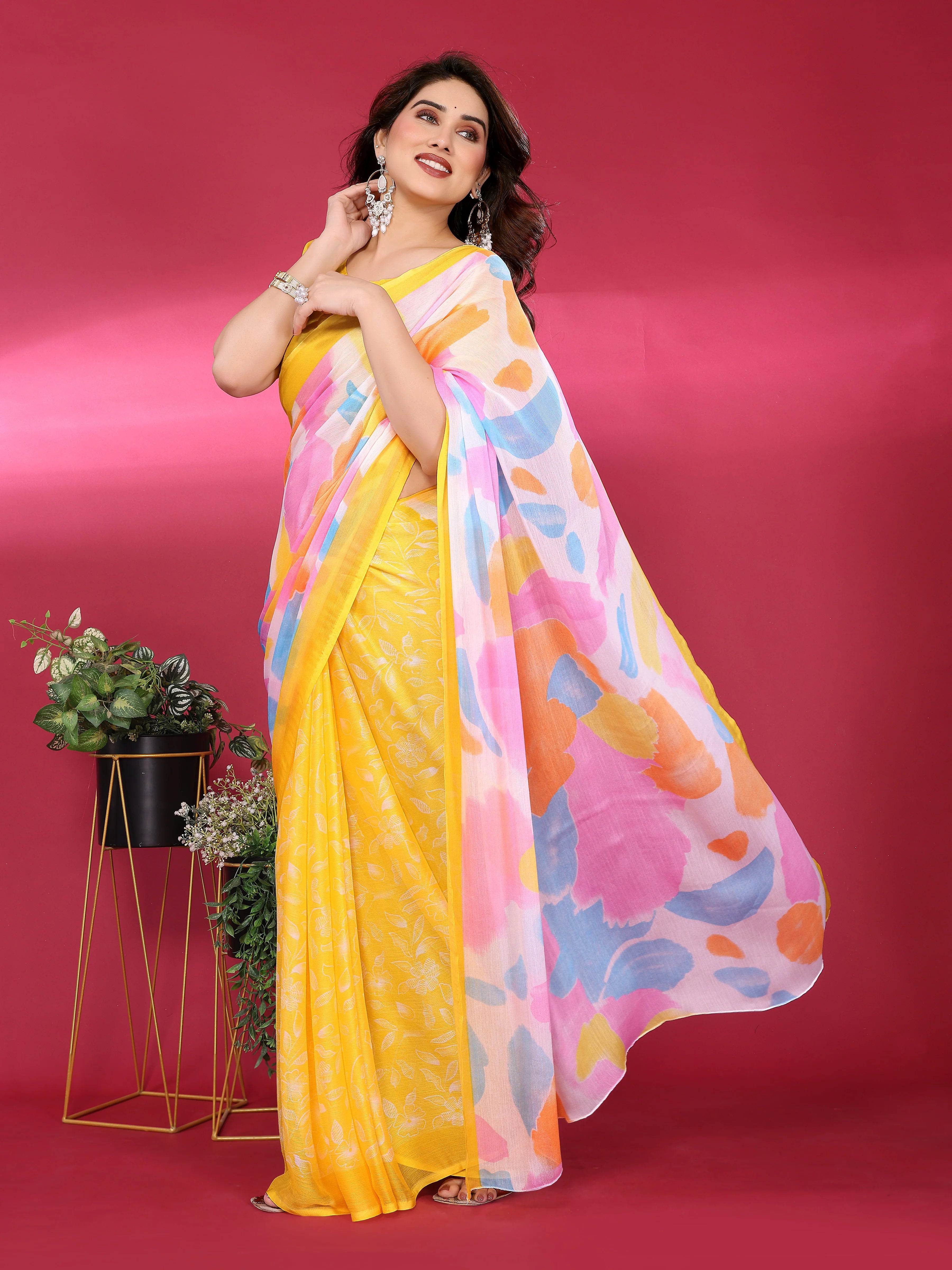 SHYAMIKA Floral Moss Chiffon Printed Saree with Blouse
