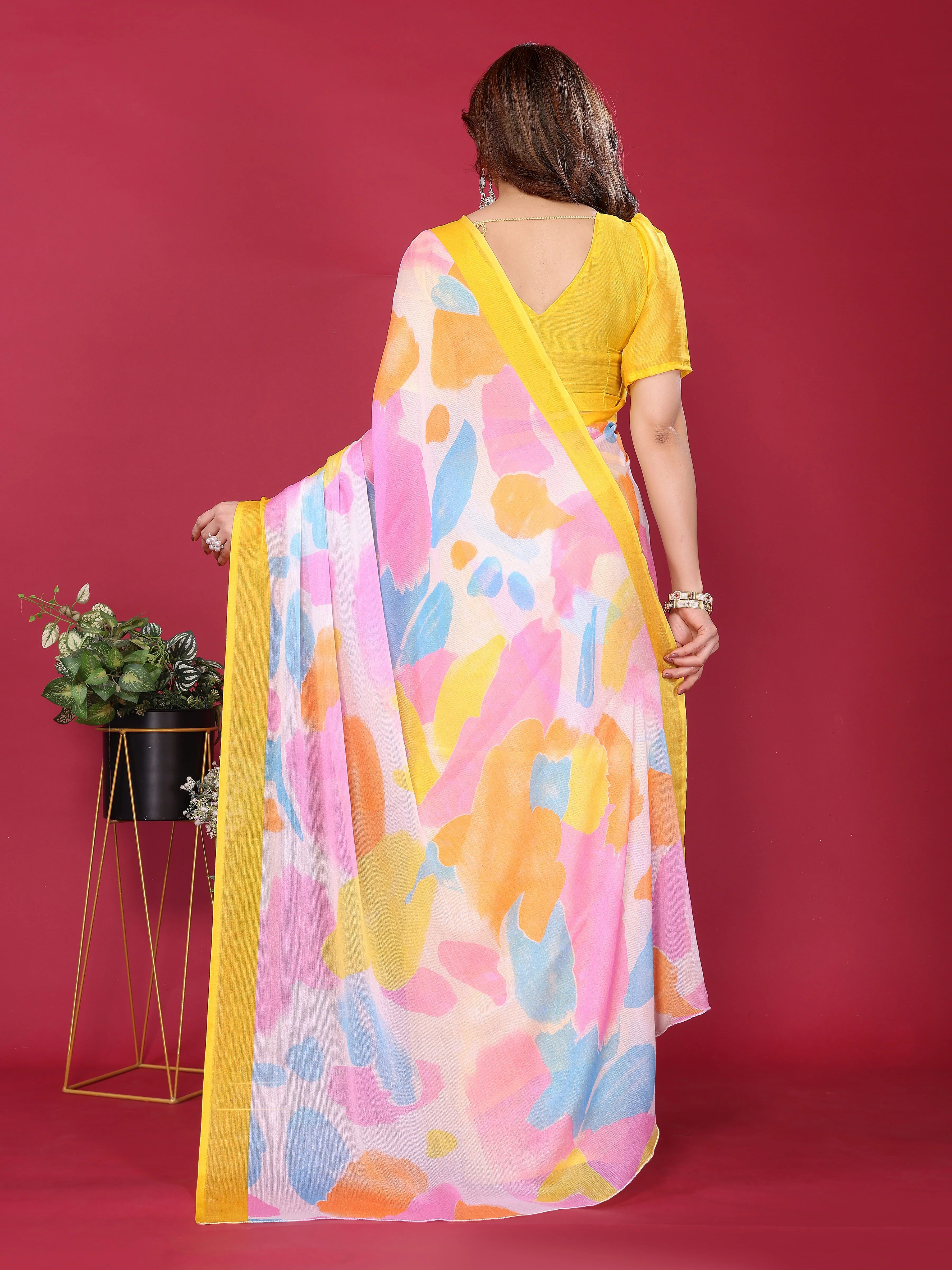 SHYAMIKA Floral Moss Chiffon Printed Saree with Blouse