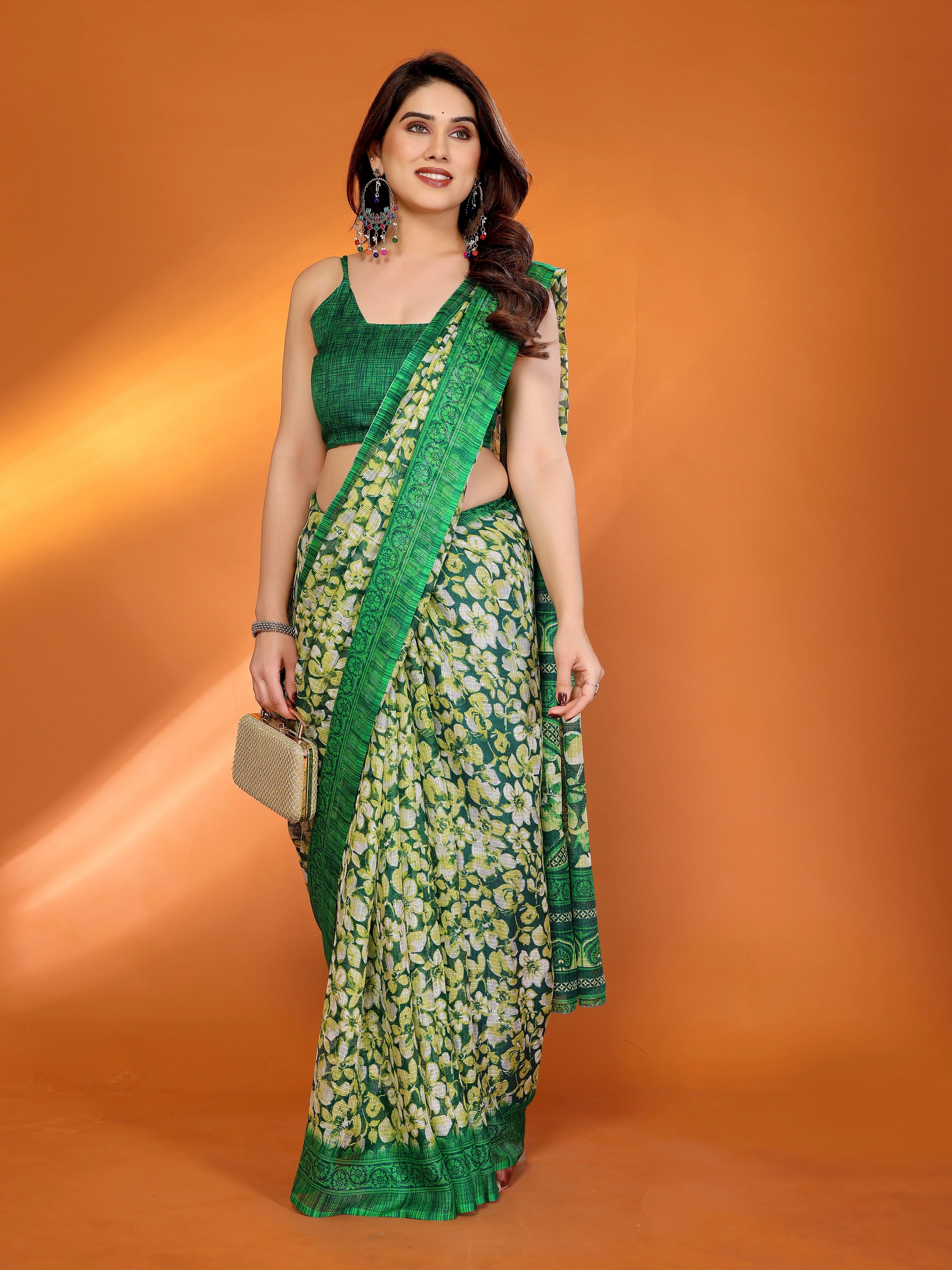 SHYAMIKA Floral Kota Doriya Printed Saree with Blouse