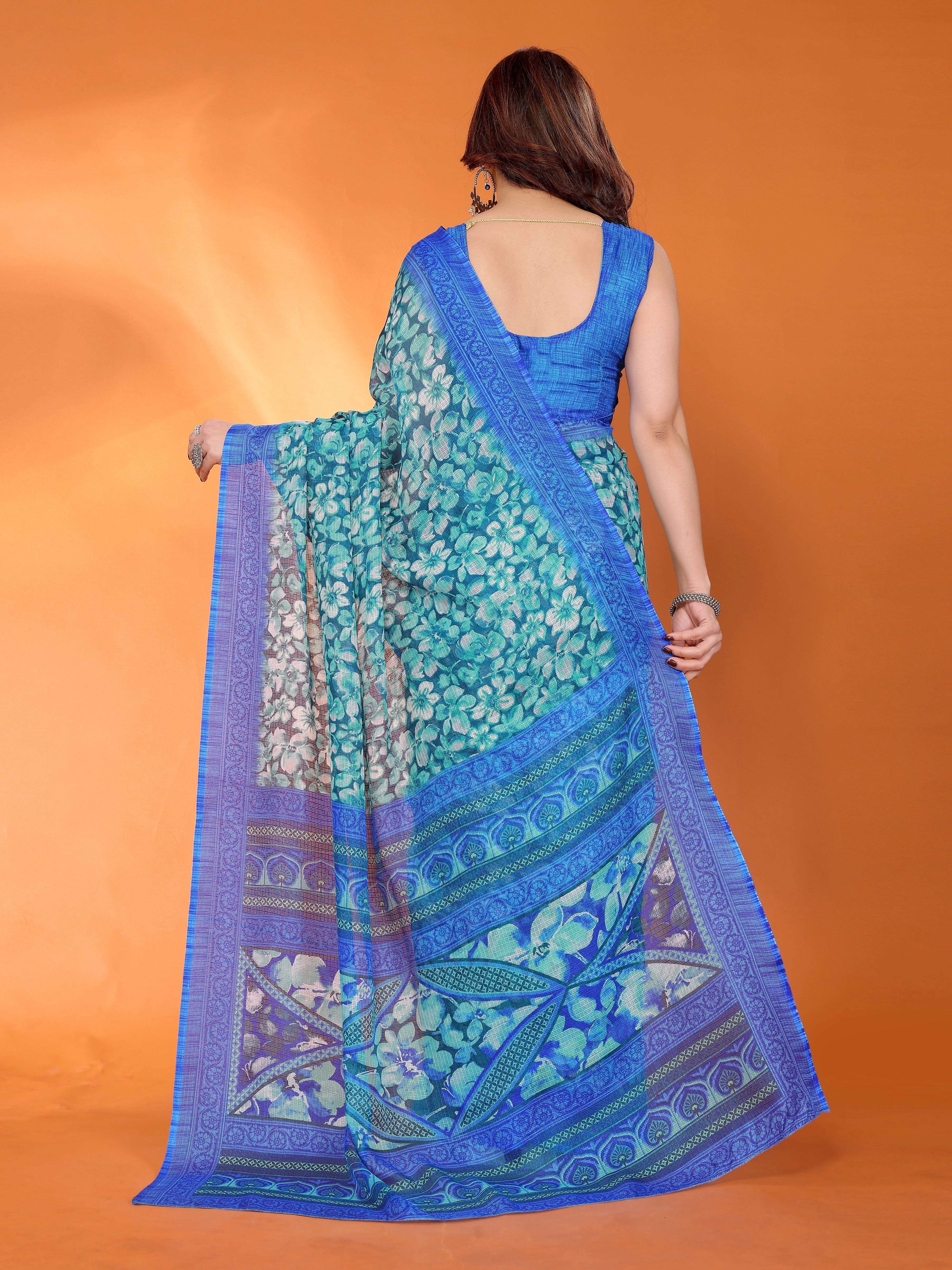 SHYAMIKA Floral Kota Doriya Printed Saree with Blouse