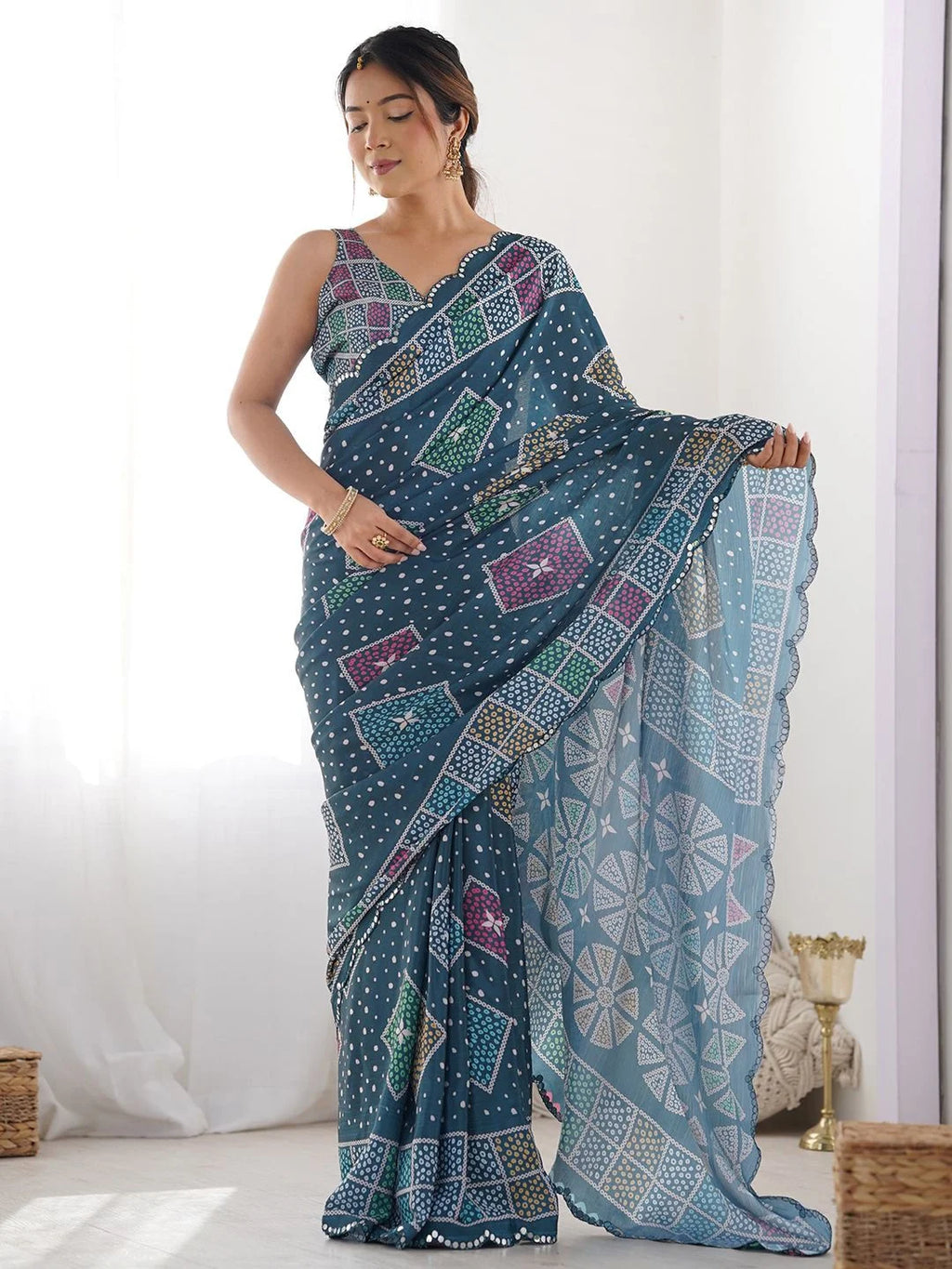 SHYAMIKA Morpinch Bandhani Print Georgette Saree with Mirror Lace