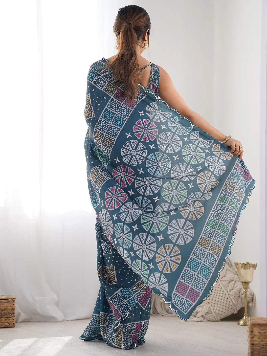 SHYAMIKA Morpinch Bandhani Print Georgette Saree with Mirror Lace