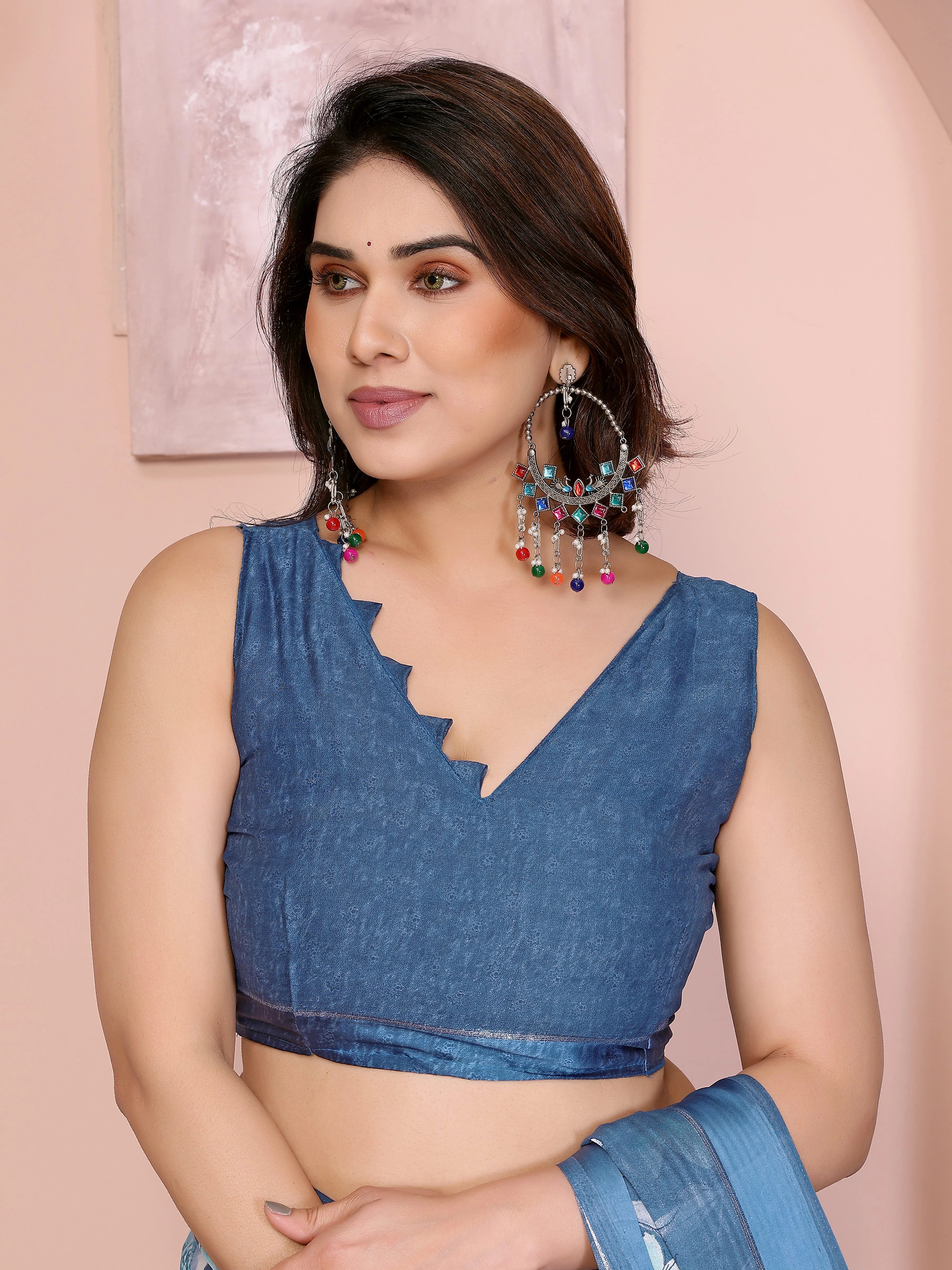 SHYAMIKA Floral Moss Satin Patta Printed Saree with Blouse