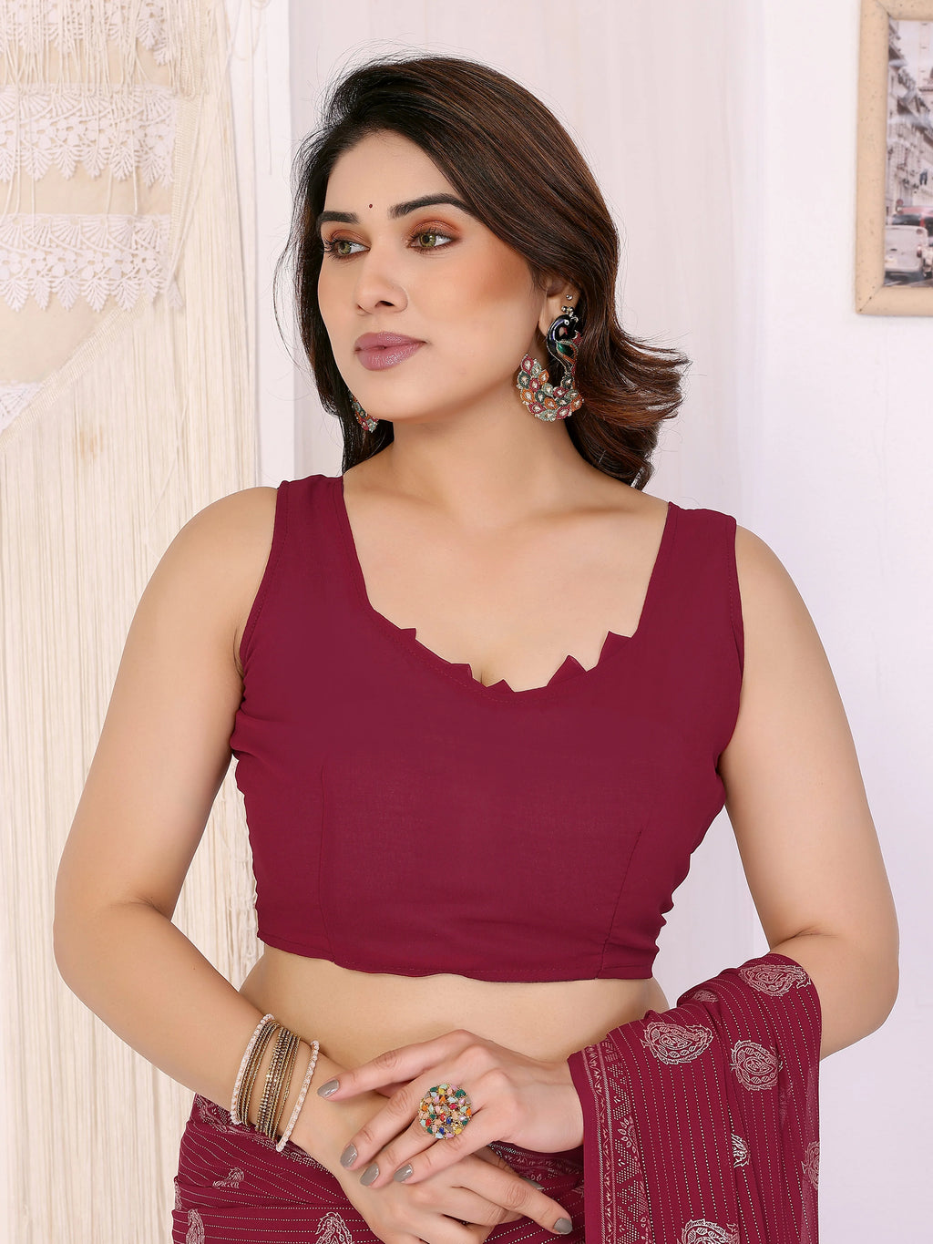 SHYAMIKA Georgette Plain Saree with Foil Work & Lace Blouse