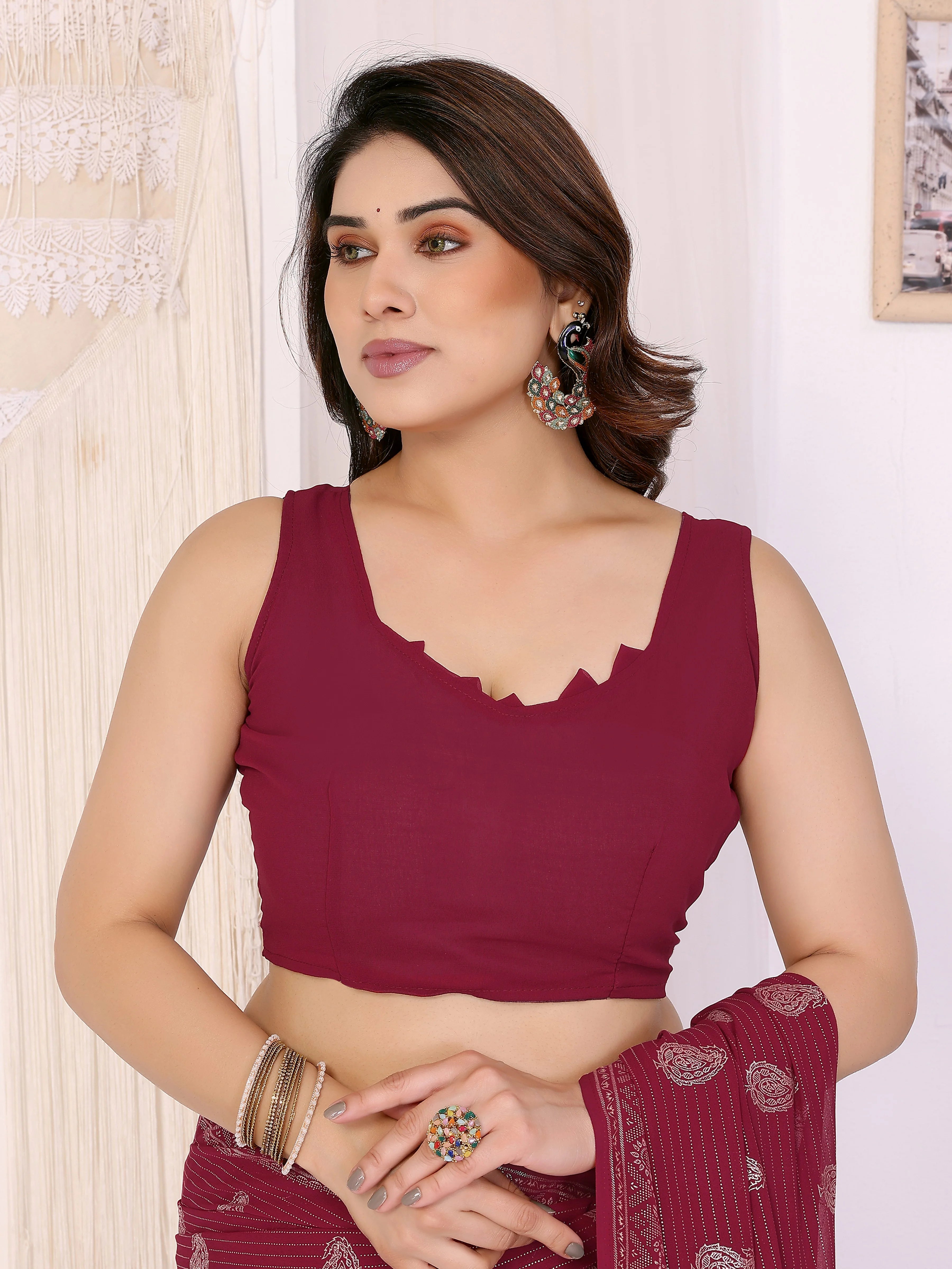 SHYAMIKA Georgette Plain Saree with Foil Work & Lace Blouse