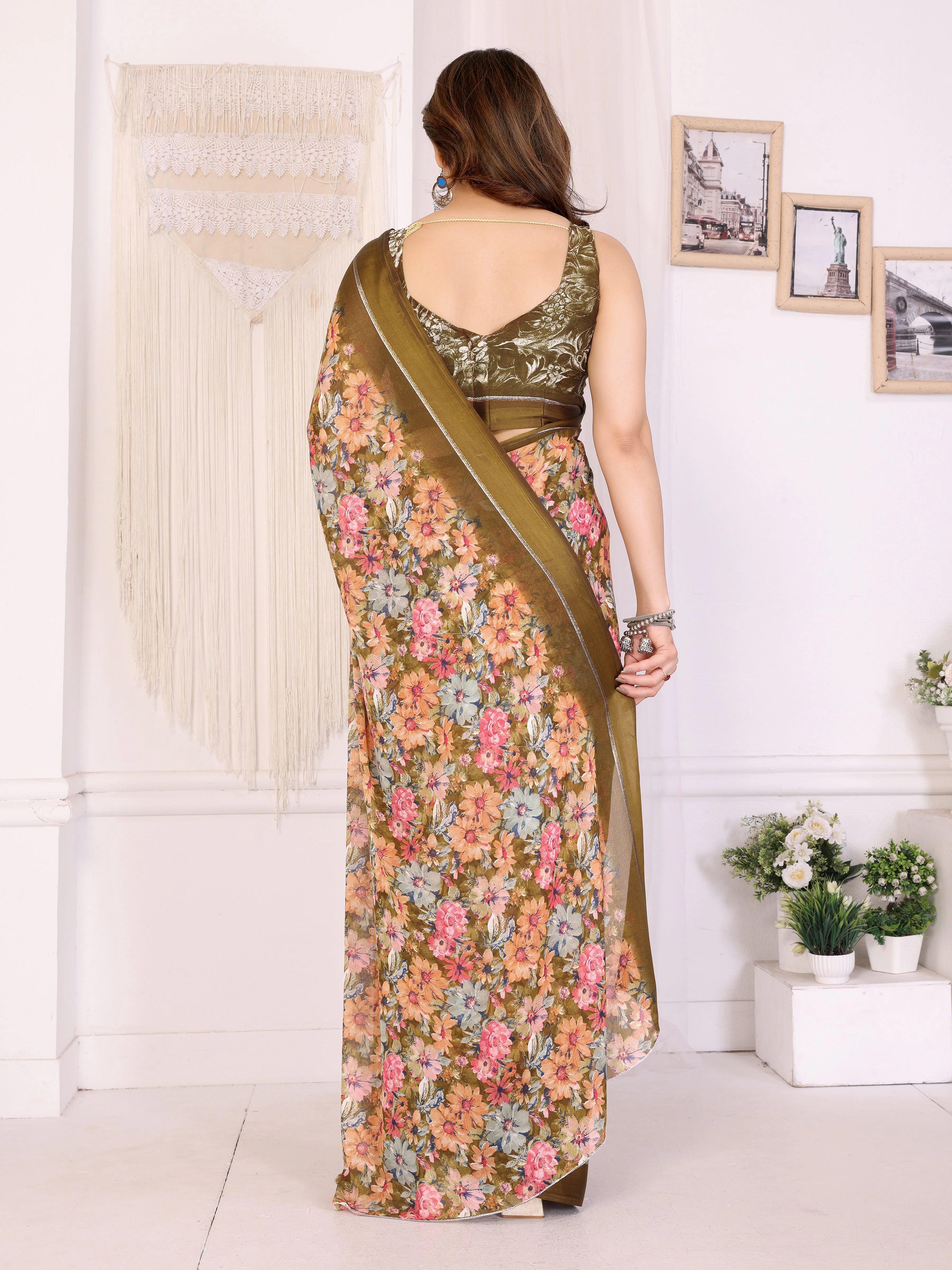 SHYAMIKA Moss Satin Patta Georgette Floral Printed Saree with Blouse