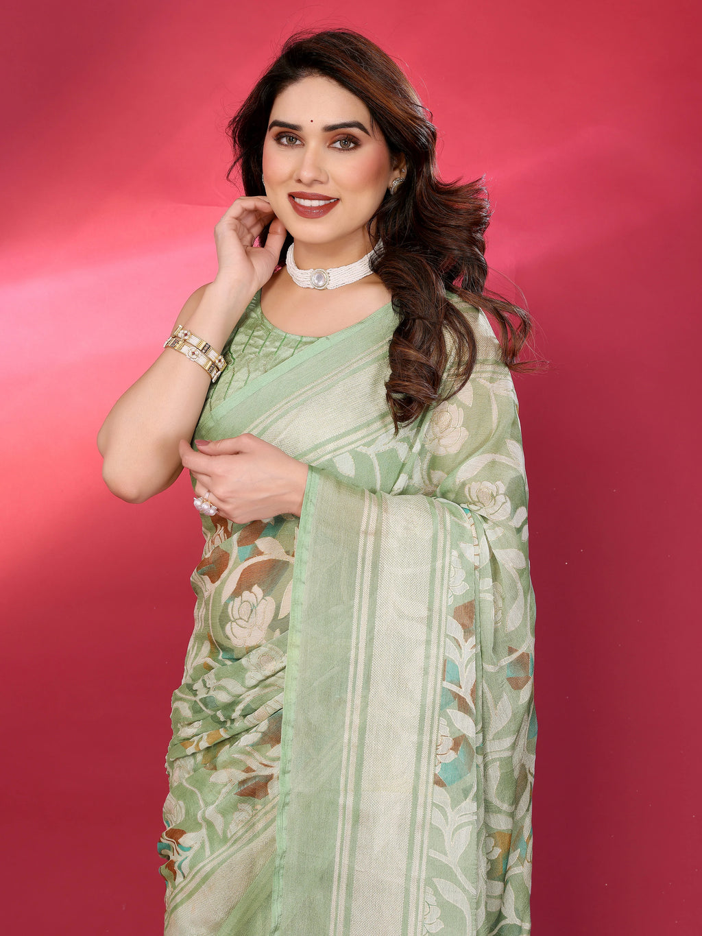 SHYAMIKA Chiffon Brasso Printed Saree with Foil Work & Embroidered Blouse
