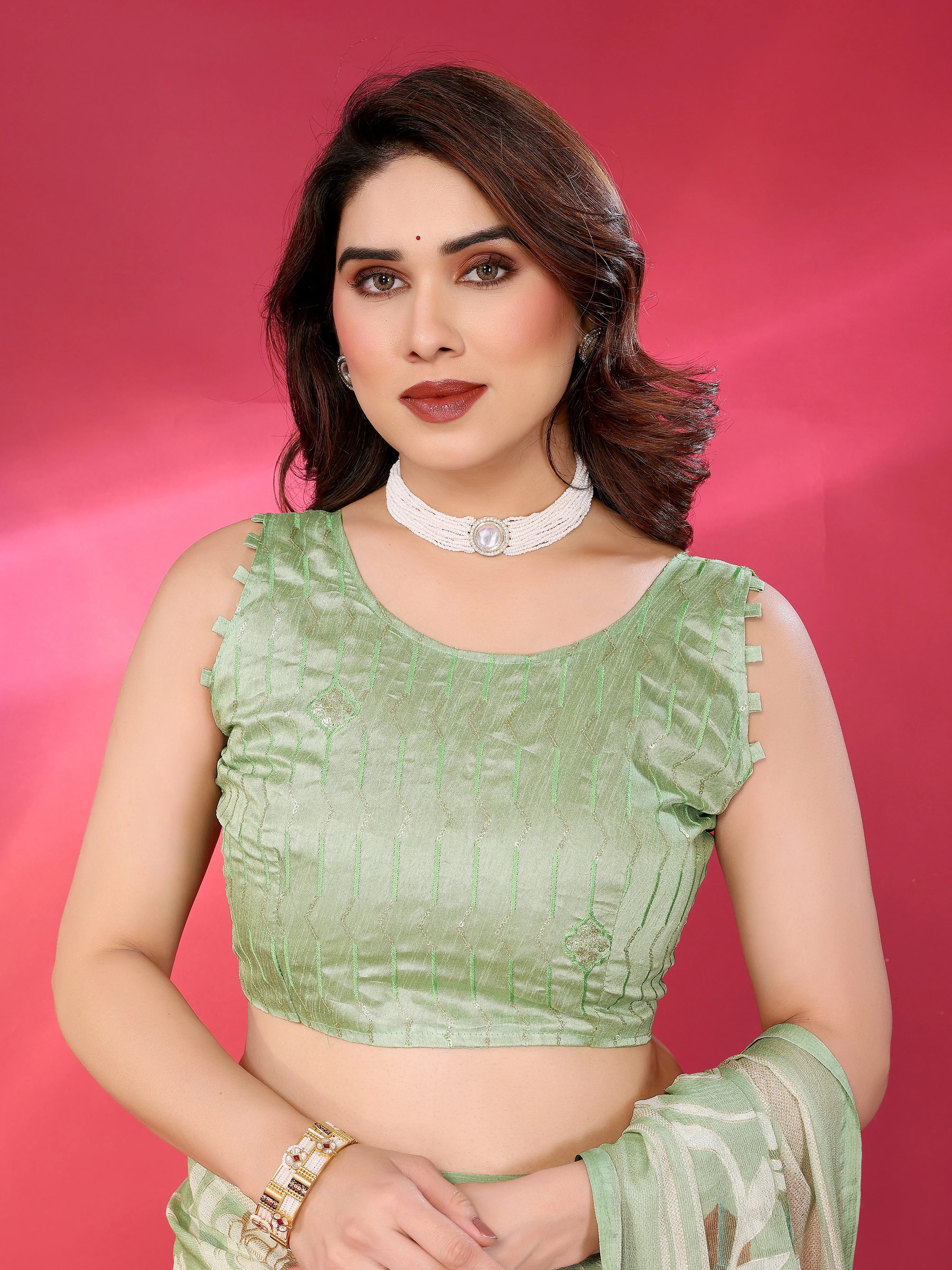 SHYAMIKA Chiffon Brasso Printed Saree with Foil Work & Embroidered Blouse