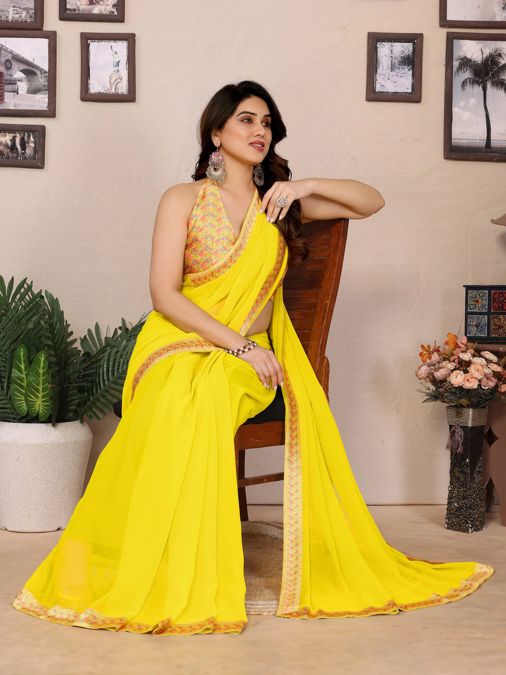 SHYAMIKA Georgette Plain Saree with Digital Print Lace & Blouse