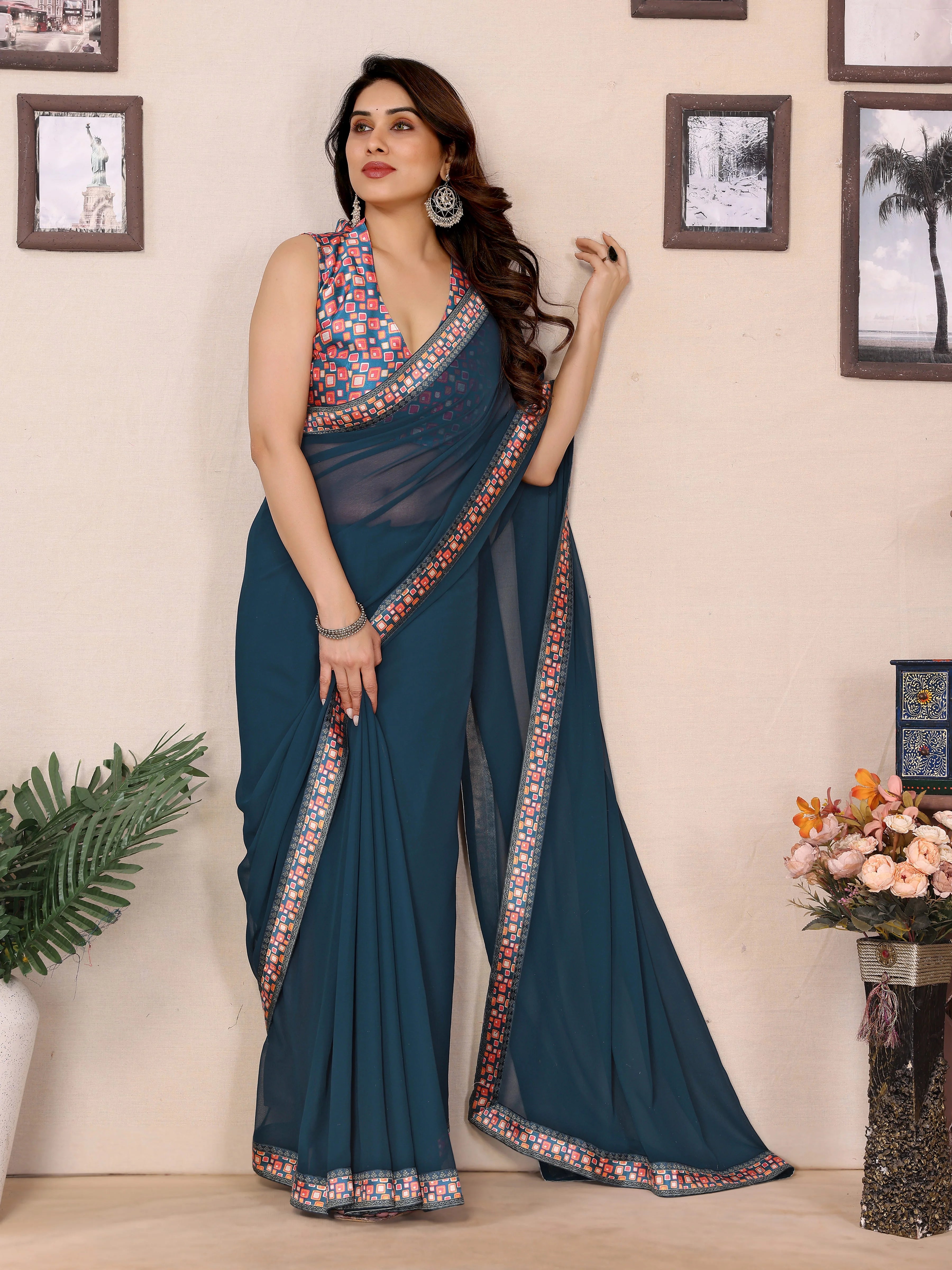 SHYAMIKA Georgette Plain Saree with Digital Print Lace & Blouse