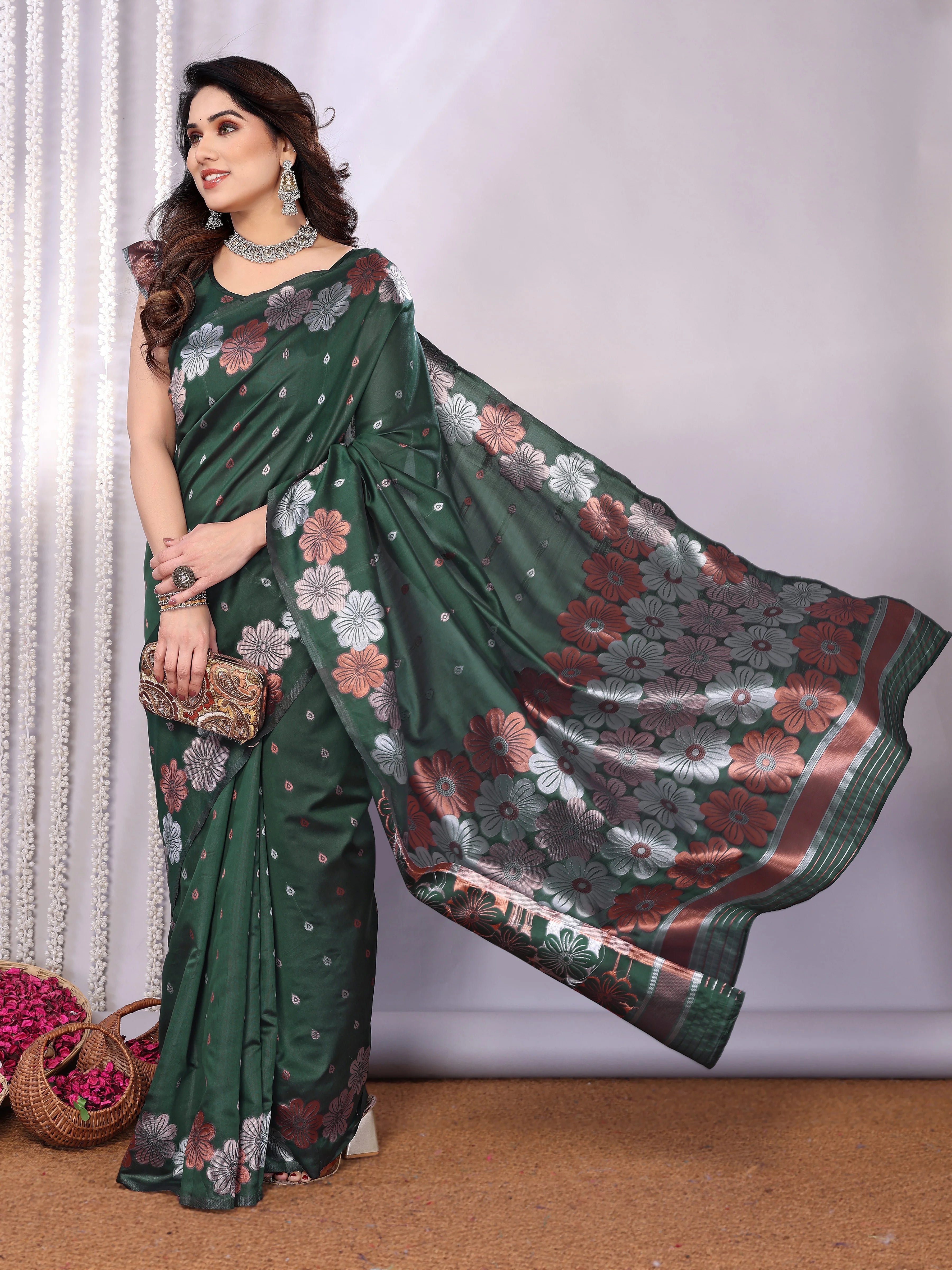 SHYAMIKA Banarasi Silk Weaving Saree with Floral Motifs & Blouse