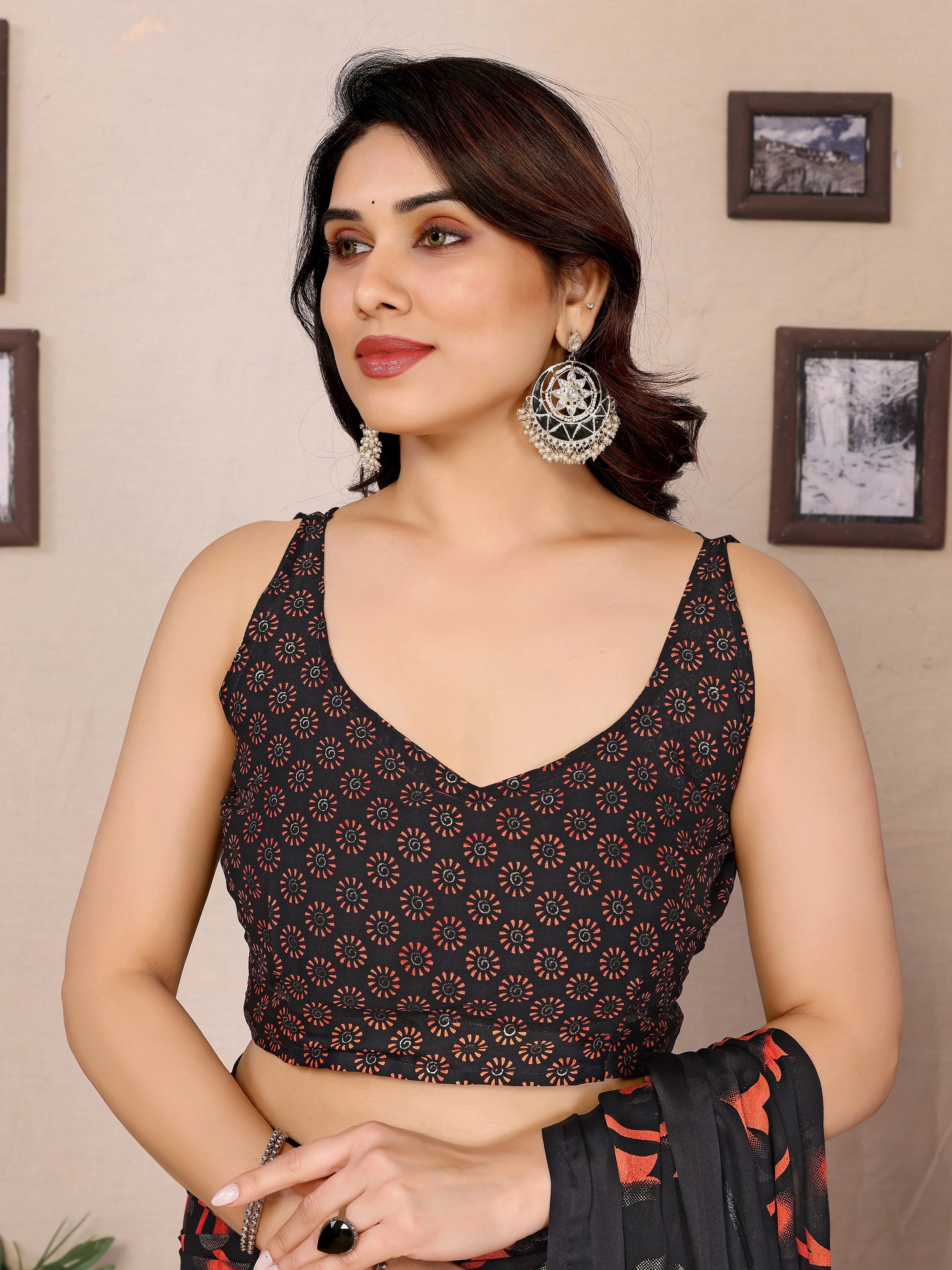 SHYAMIKA Bright Black & Red Flower Printed Saree with Banglory Blouse