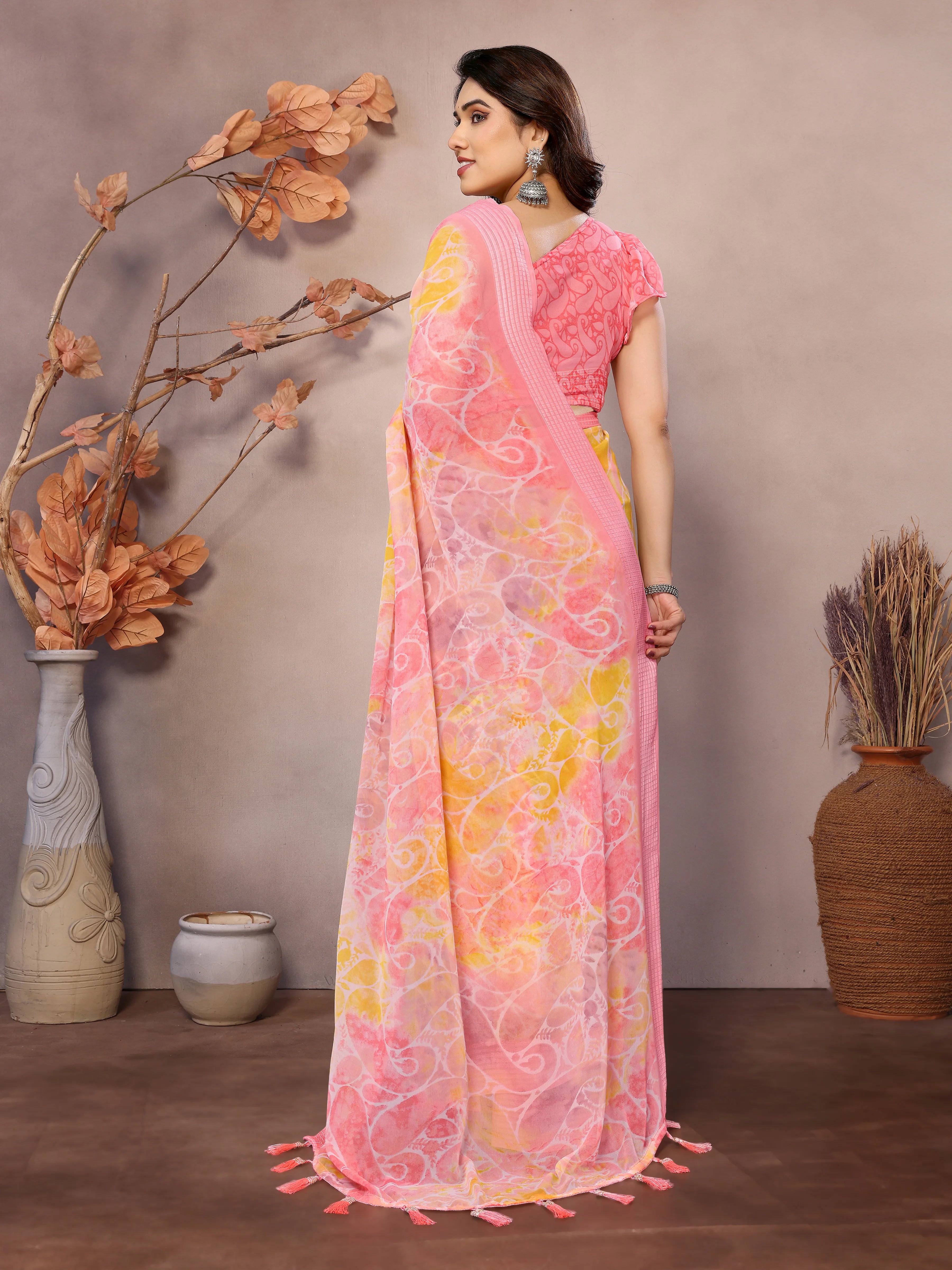 SHYAMIKA Weightless Patta Printed Saree