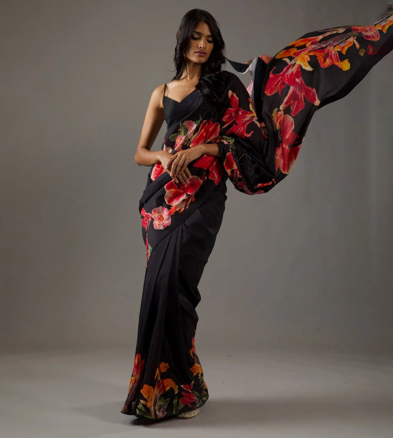 SHYAMIKA Moss Digital Floral Printed Saree with Blouse Piece