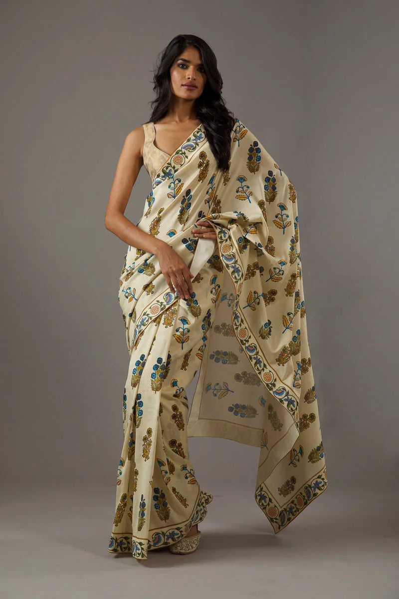 SHYAMIKA Bright Moss Off-White Ethnic Floral Print Saree with Blouse