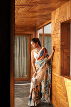 SHYAMIKA Bright Moss White Multi Abstract Printed Saree with Blouse