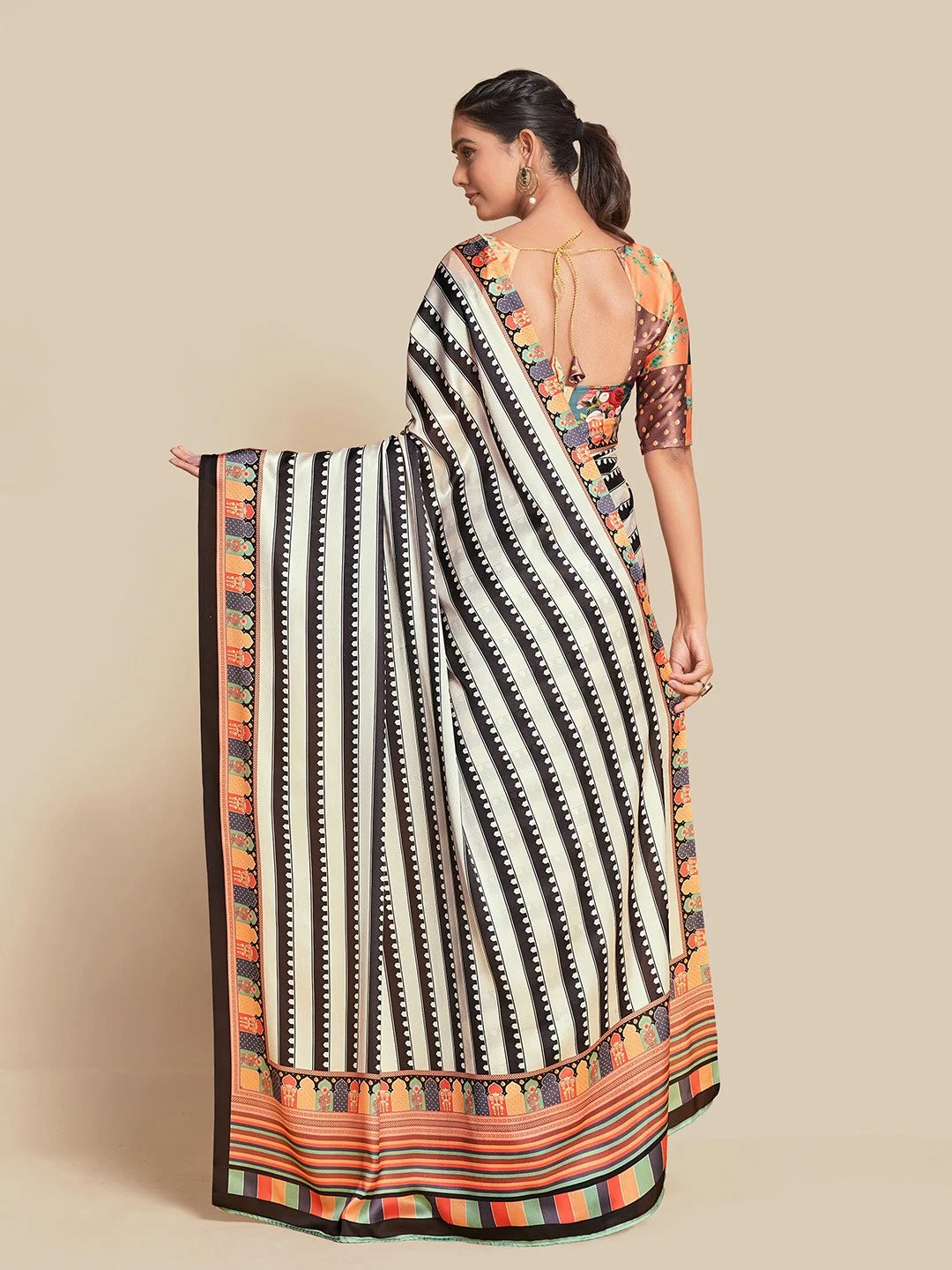 SHYAMIKA Silk Zebra Digital Print Saree with Blouse