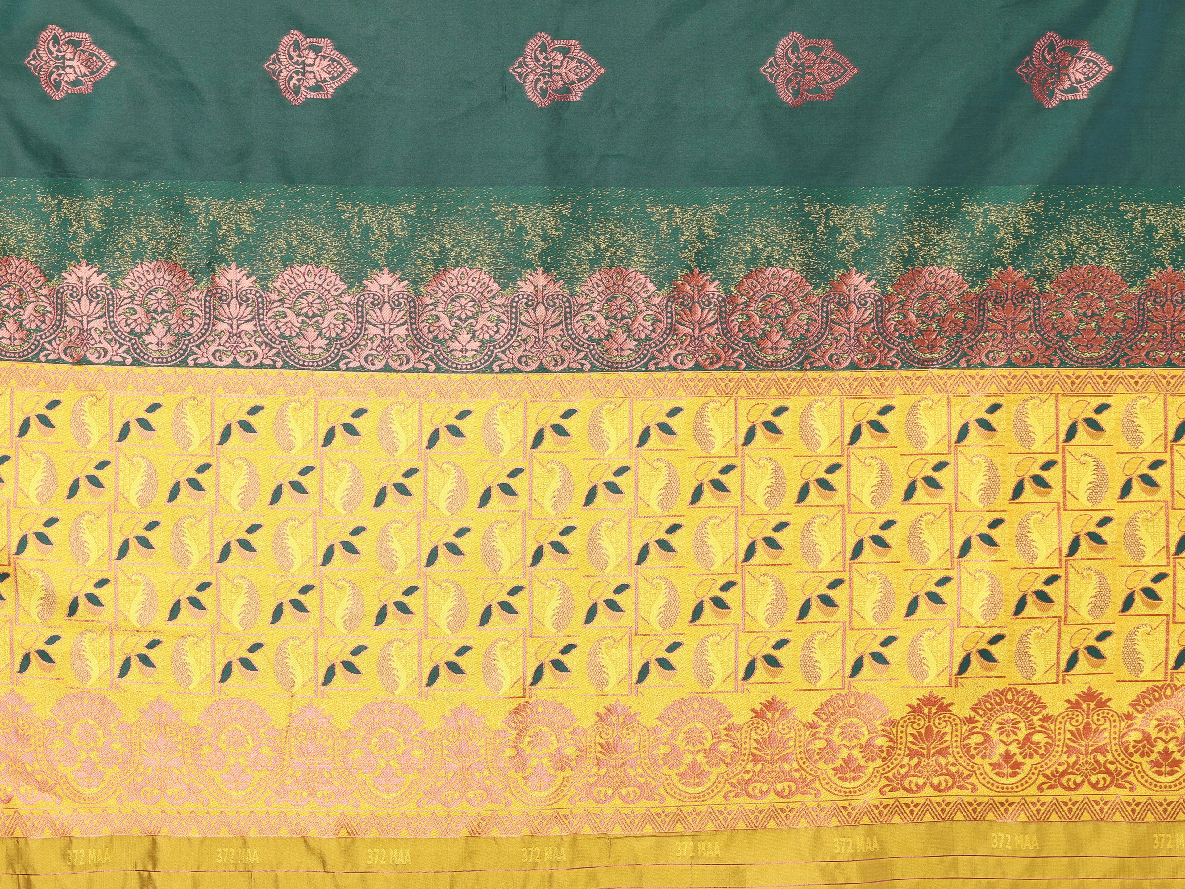 SHYAMIKA Banarasi Silk Weaving Banarasi Saree with Blouse