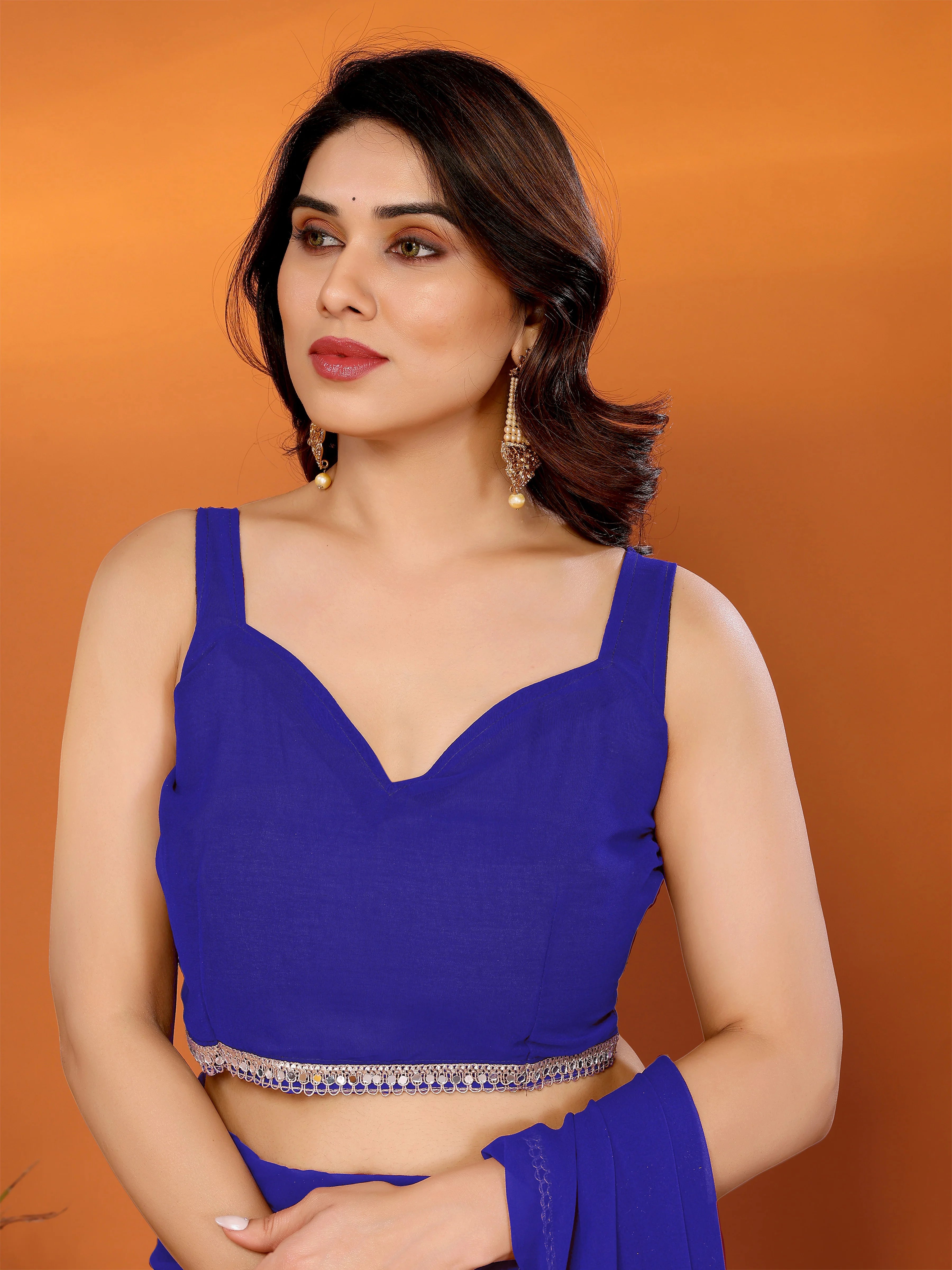SHYAMIKA Georgette Solid Saree with Mirror Border & Blouse