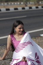 SHYAMIKA Japan Satin Pink Floral Digital Print Saree with Blouse