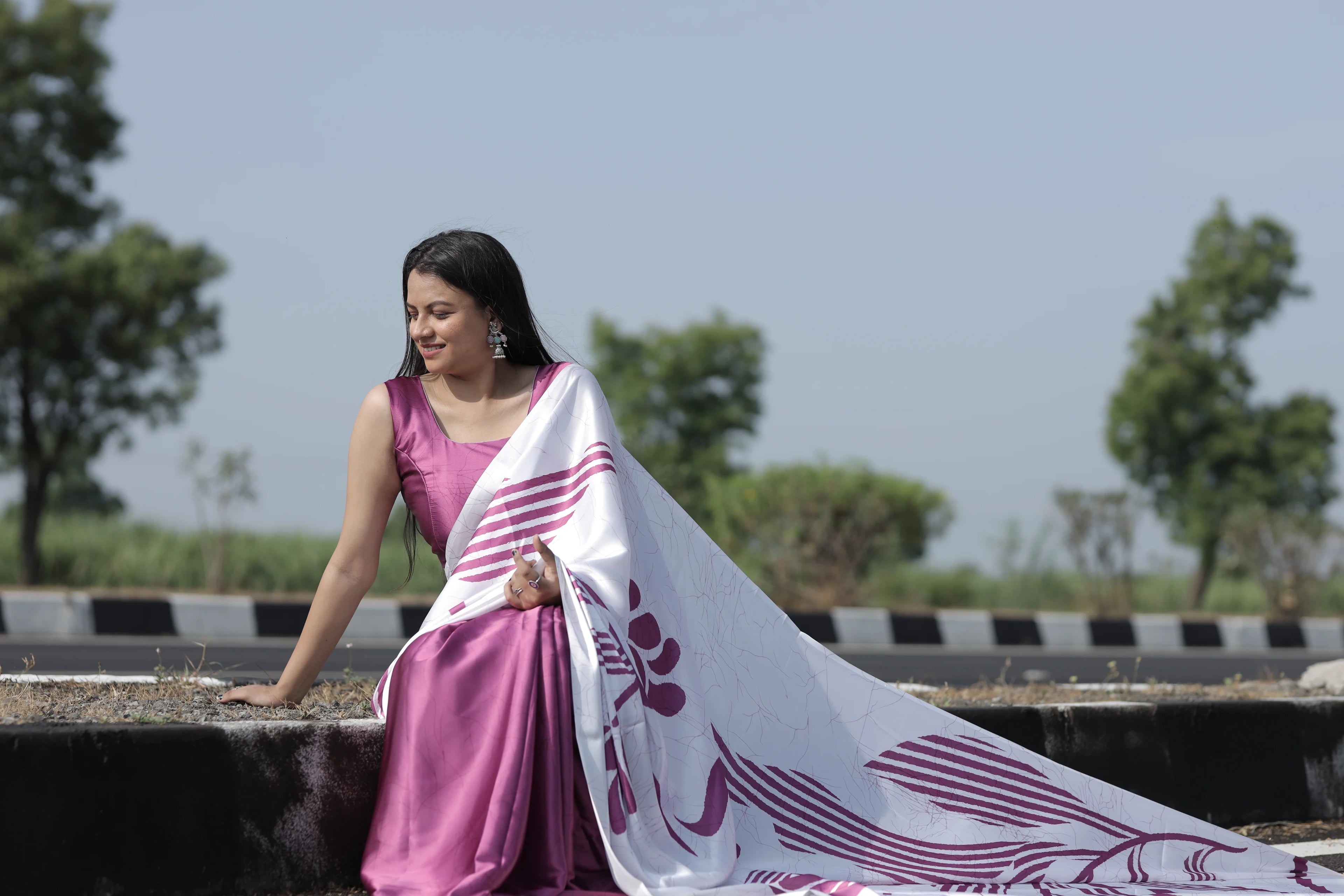 SHYAMIKA Japan Satin Pink Floral Digital Print Saree with Blouse