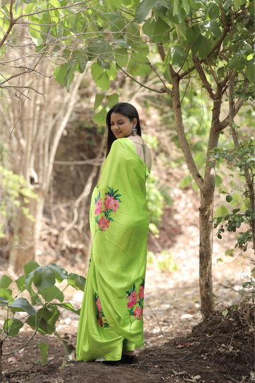 SHYAMIKA Japan Satin Floral Digital Print Saree with Blouse