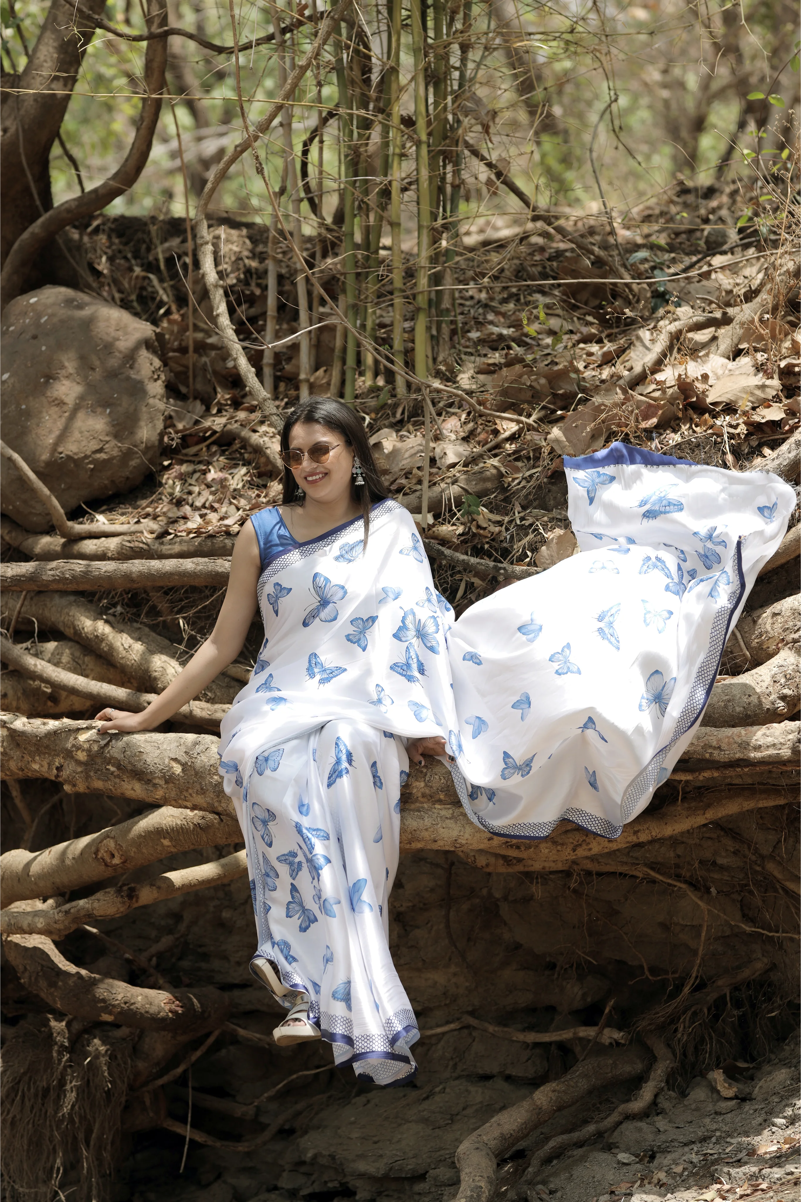 SHYAMIKA Japan Satin Butterfly Digital Print Saree with Blouse