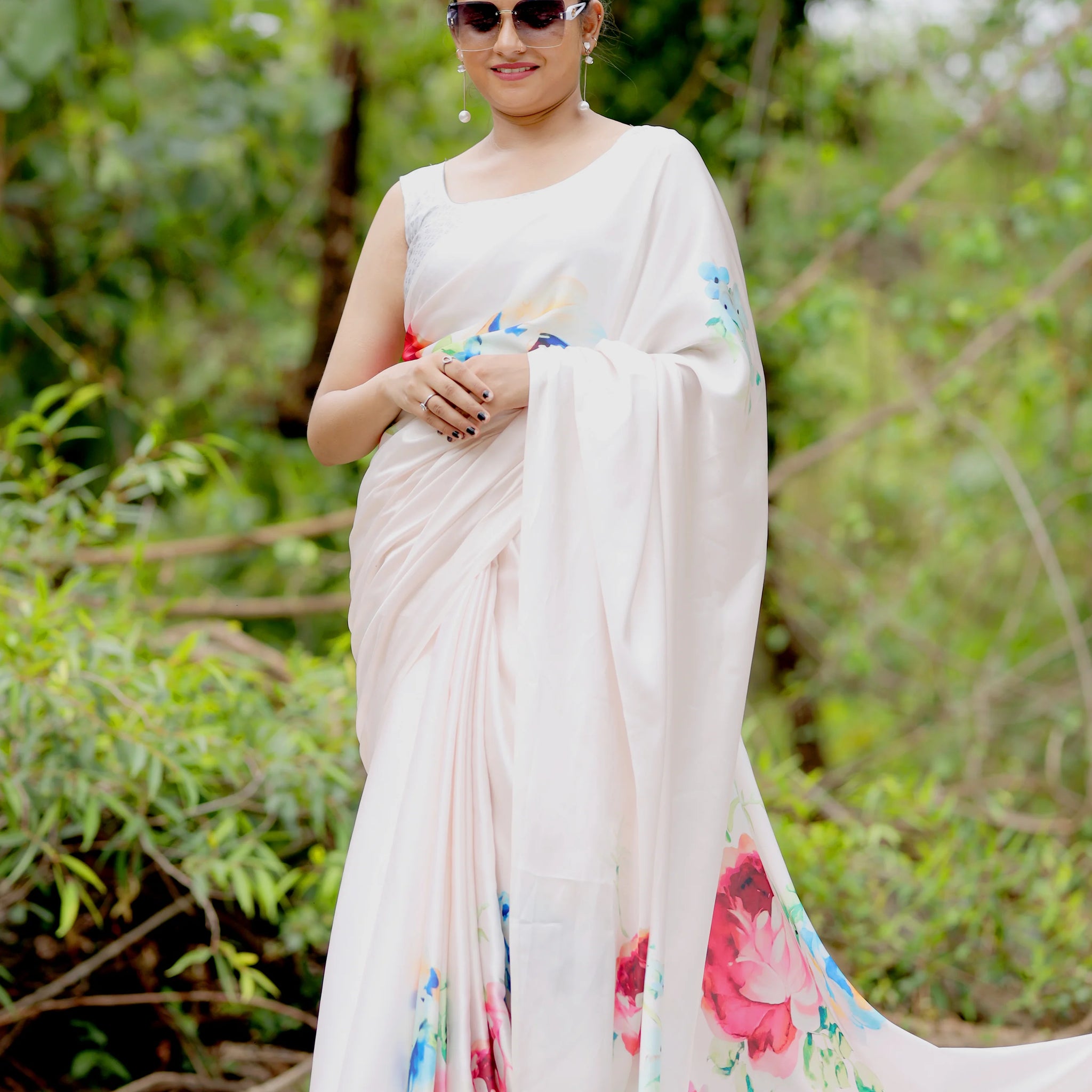 SHYAMIKA Japan Satin Digital Pink Flower Print Saree with Blouse