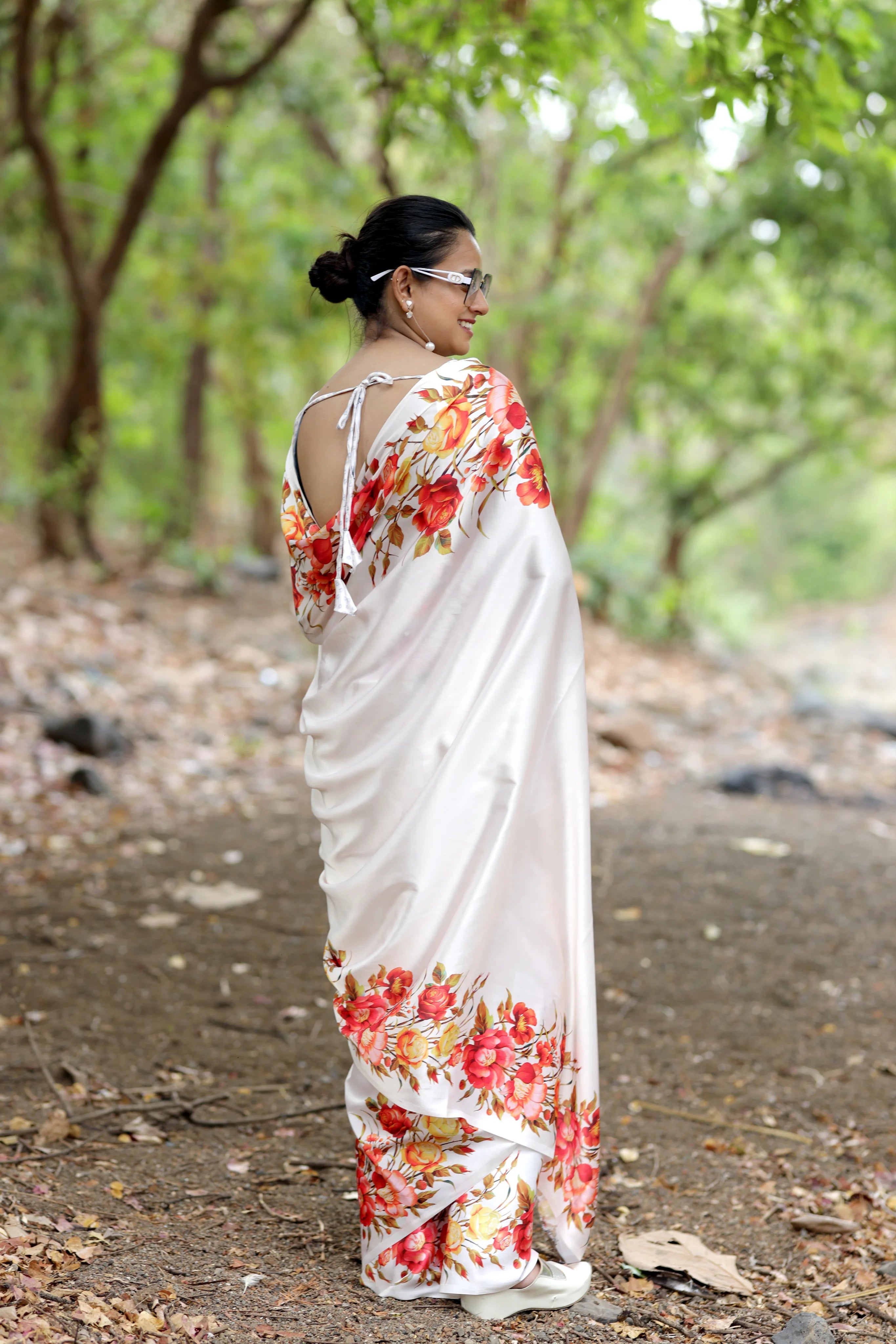 SHYAMIKA Japan Satin Rose Floral Print Saree with Blouse