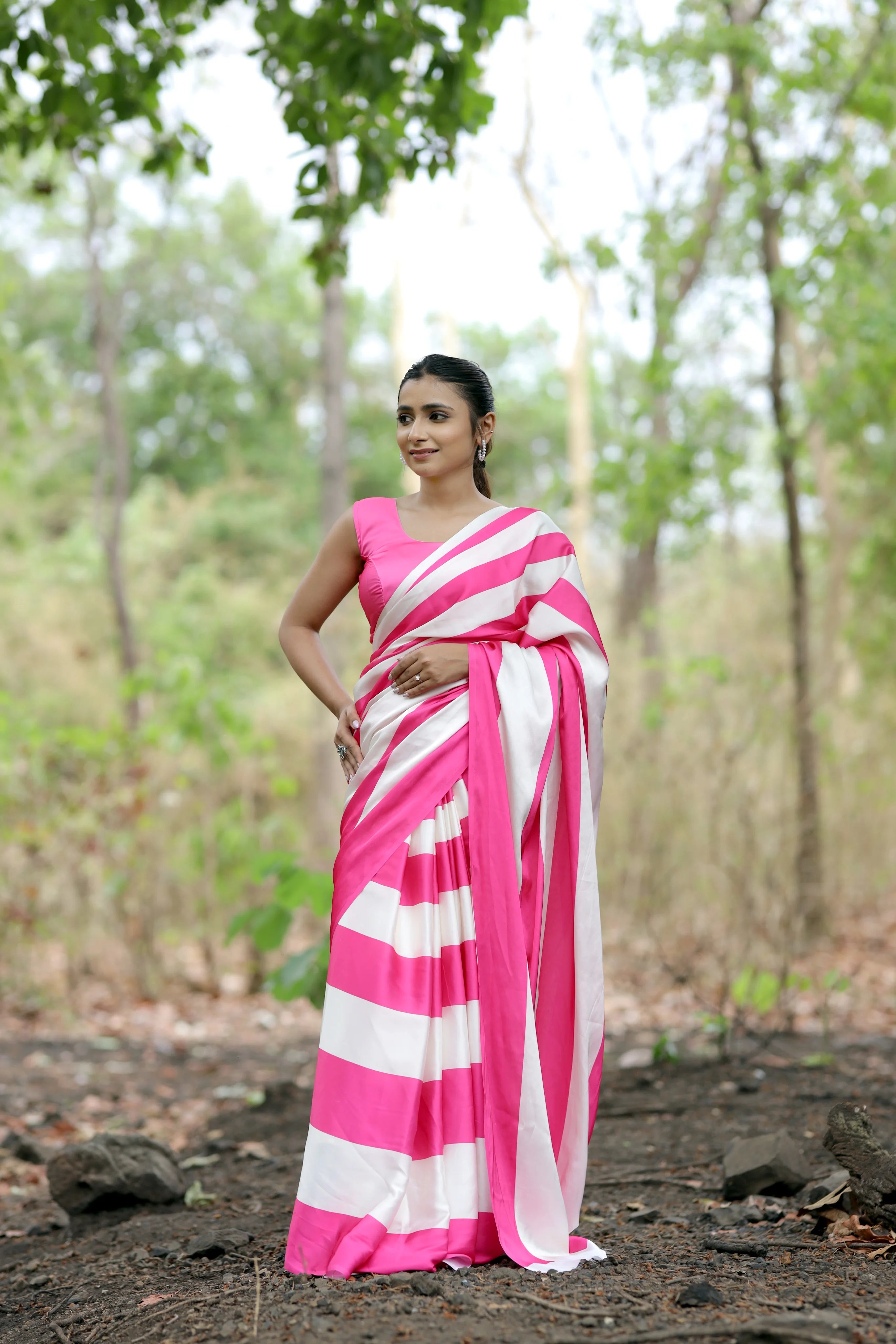 SHYAMIKA Japan Satin Digital Pink Leheriya Print Saree with Blouse