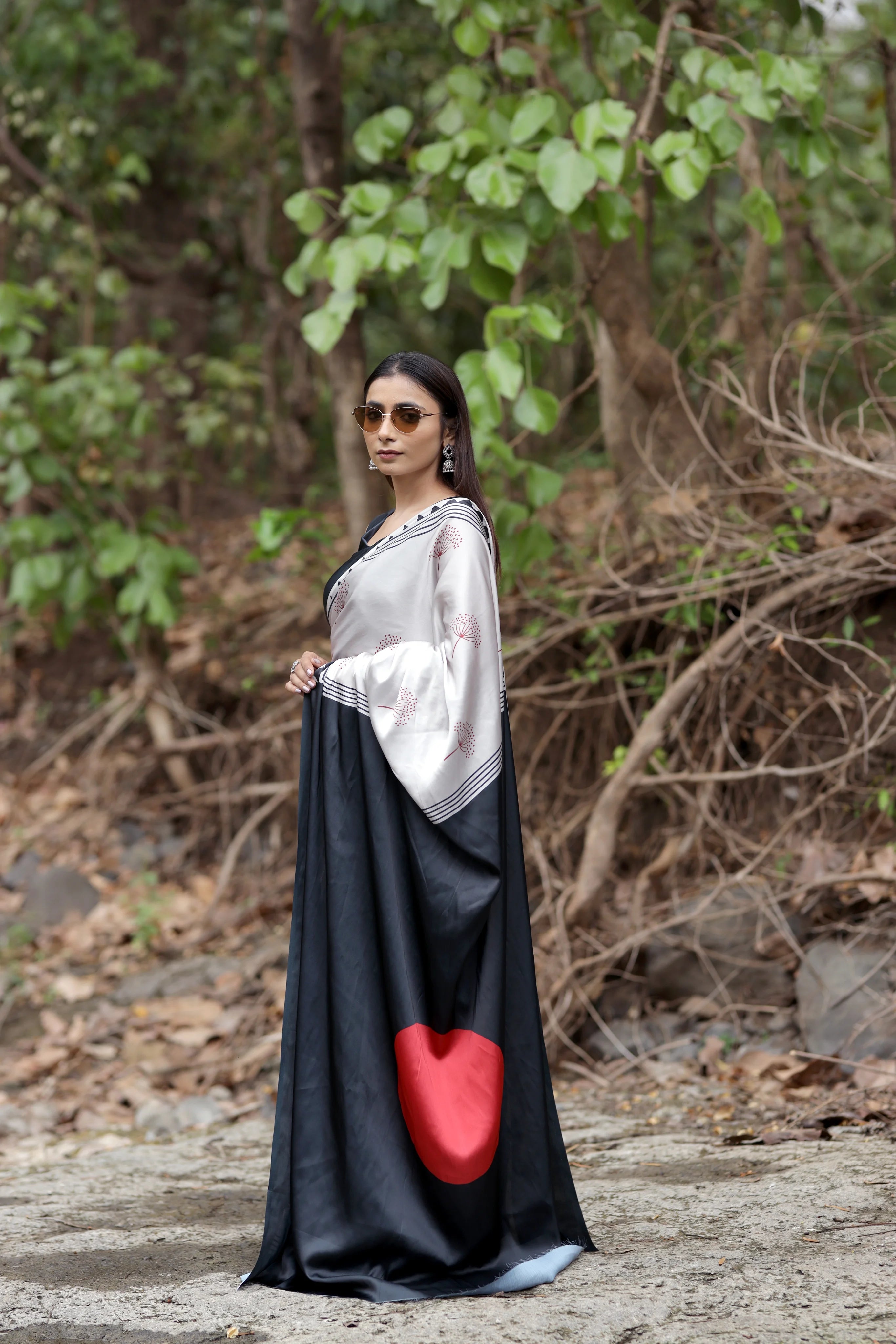 SHYAMIKA Japan Satin Elegant Digital Print Saree with Blouse