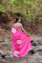 SHYAMIKA Japan Satin Bold Motif Digital Print Saree with Blouse