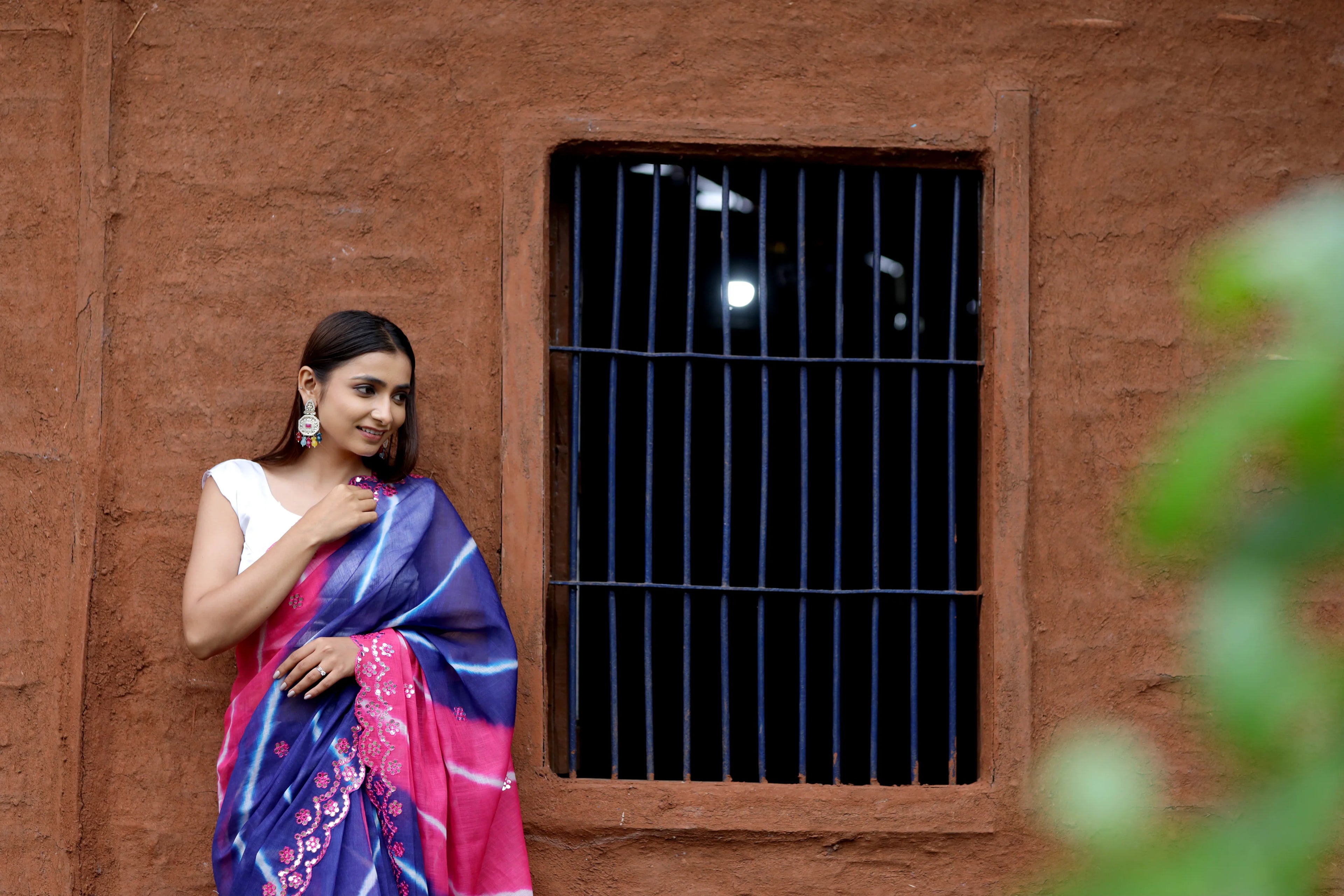 SHYAMIKA Khadi Cotton Digital Print Saree with Blouse