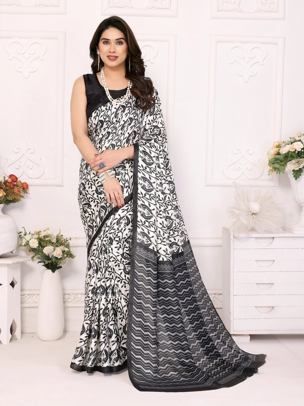 SHYAMIKA Khadi Vel Printed Saree with Blouse