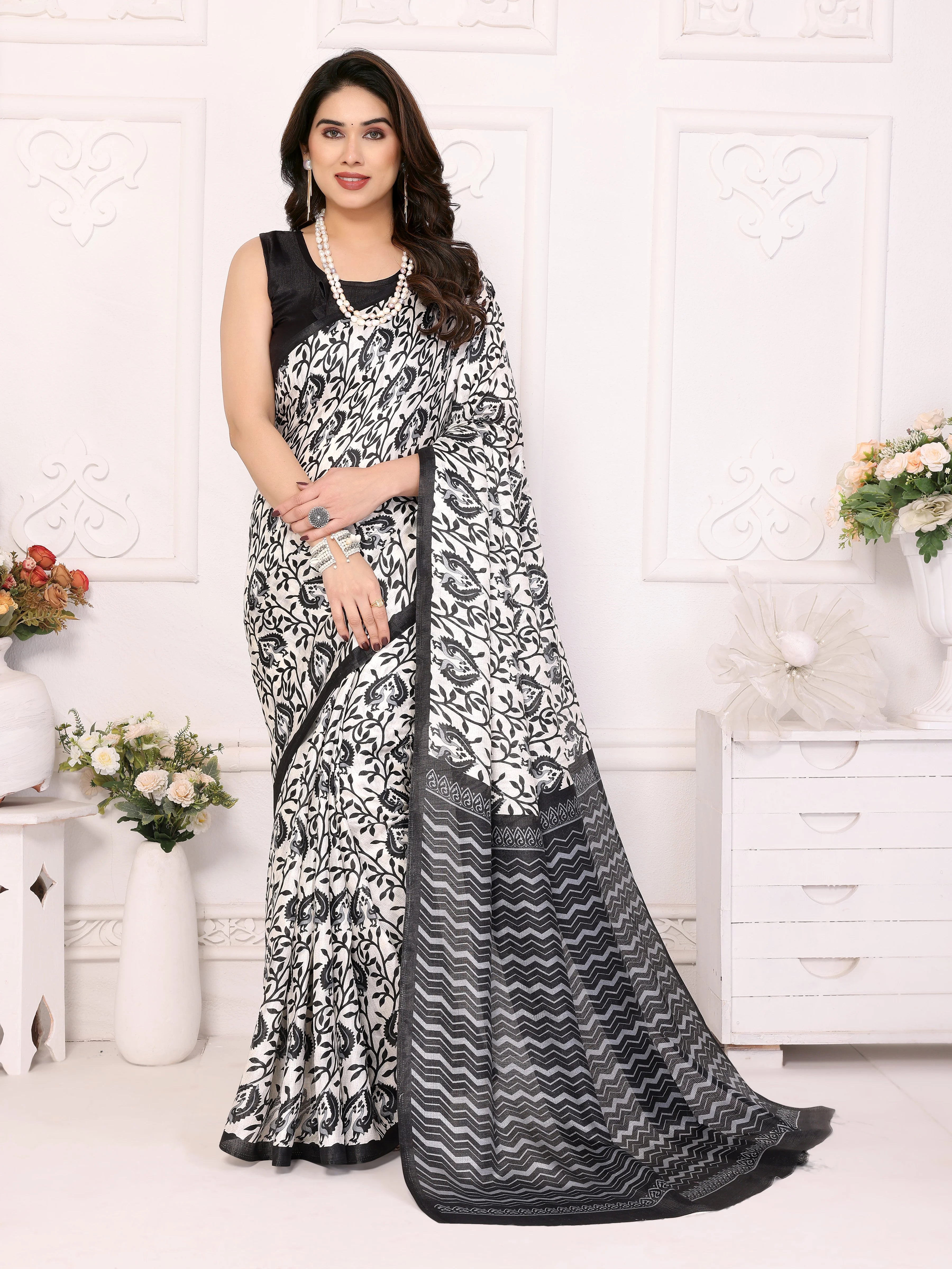 SHYAMIKA Khadi Vel Printed Saree with Blouse