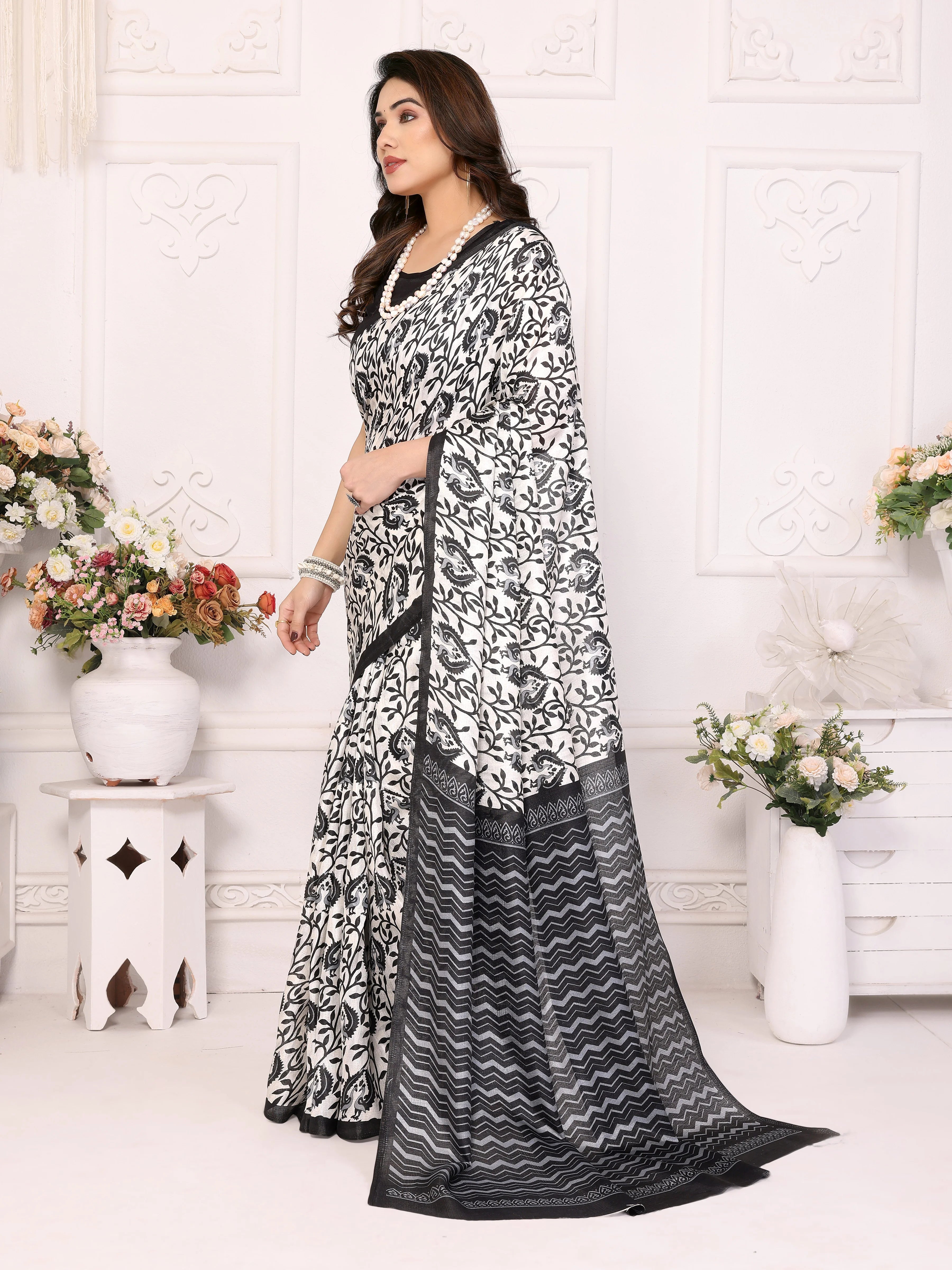 SHYAMIKA Khadi Vel Printed Saree with Blouse