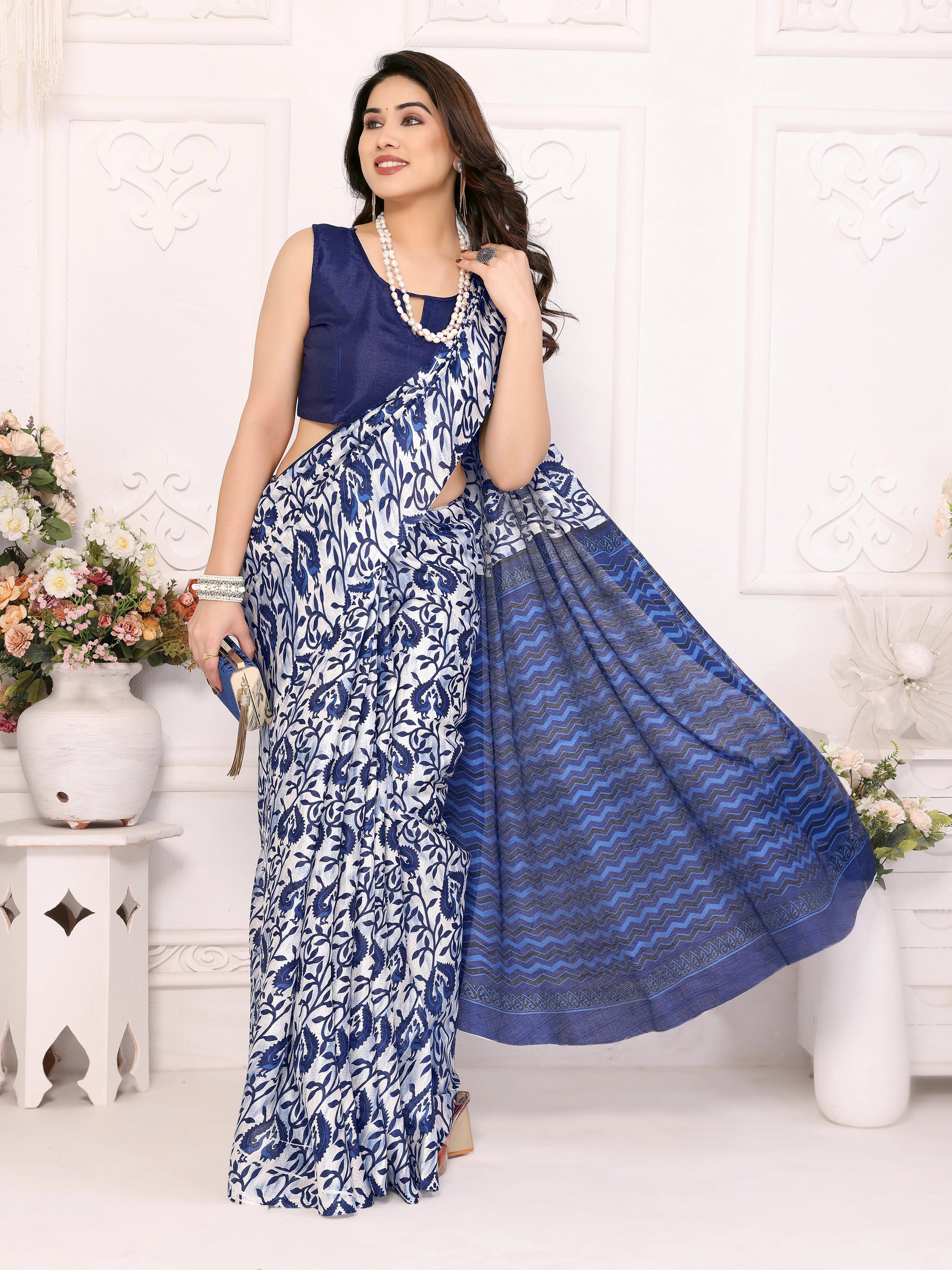 SHYAMIKA Khadi Vel Printed Saree with Blouse